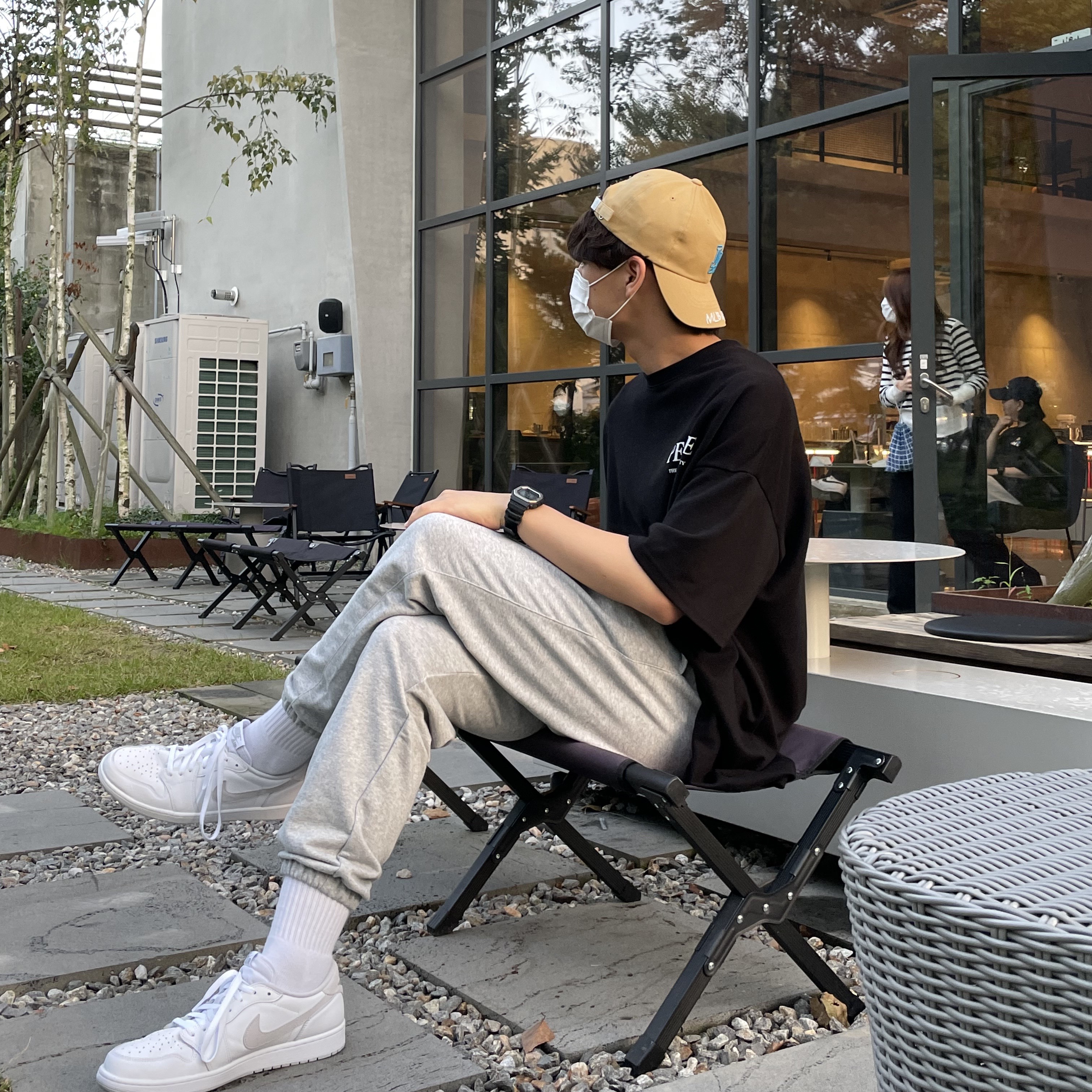 Jordan 1 Low OG Neutral Grey 착용 스타일