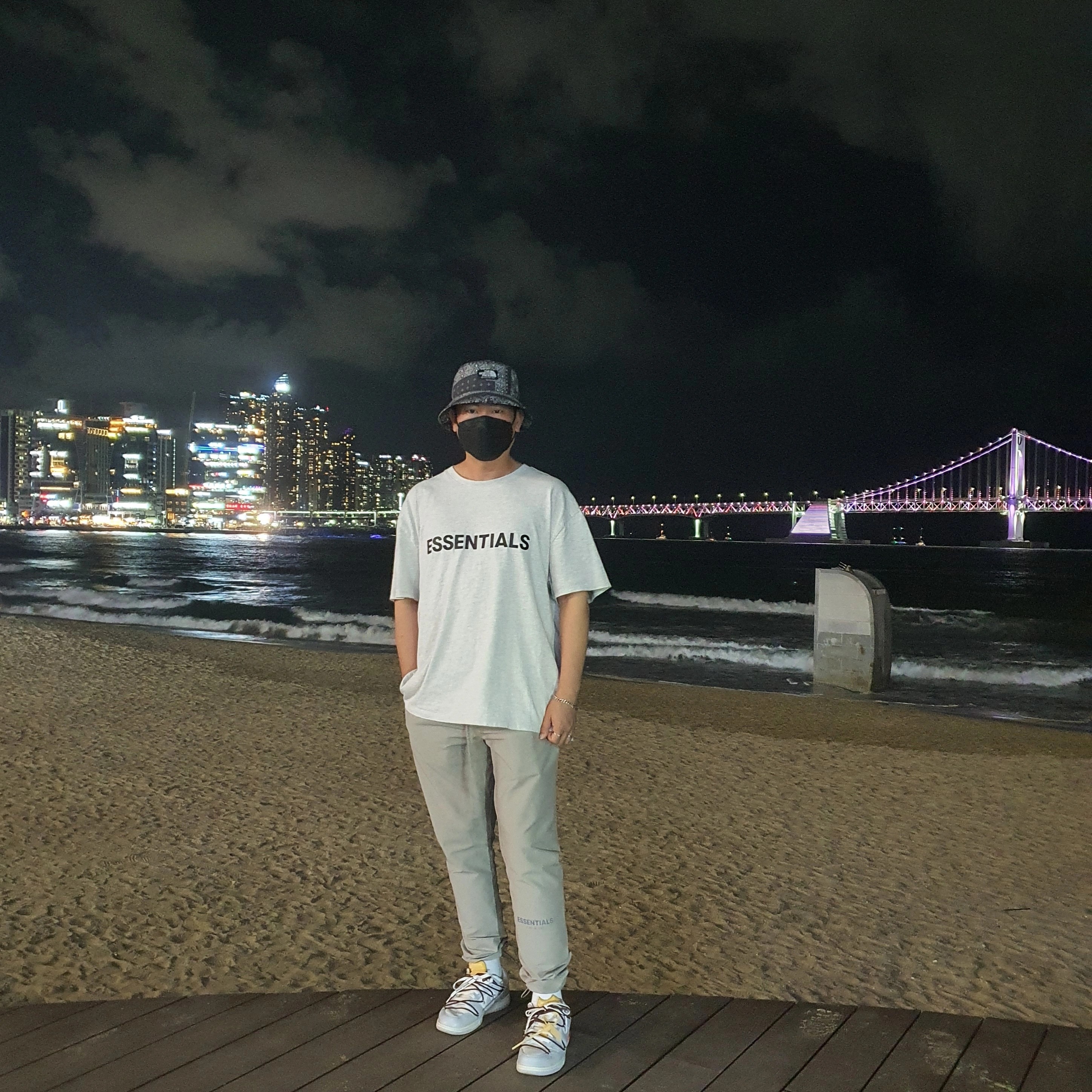 Nike x Off-White Dunk Low The 50 - Lot 46, Essentials Track Pants Moss - 21SS 착용 스타일