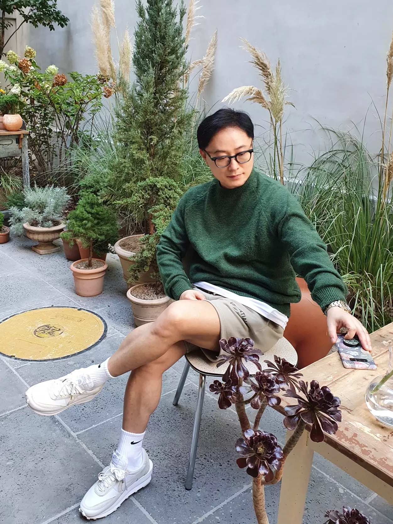 Nike x Sacai LDWaffle White Nylon 착용 스타일