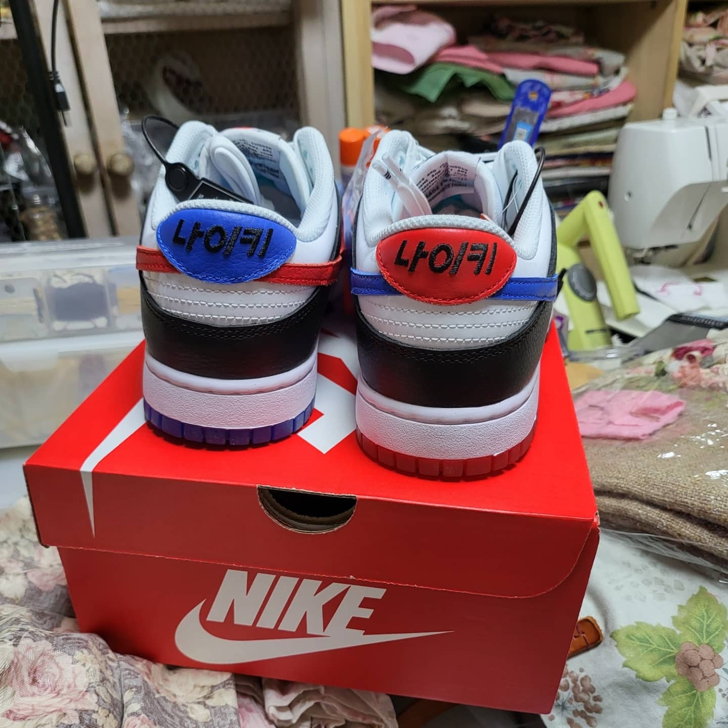 Nike Dunk Low SE Seoul 착용 스타일 - 5
