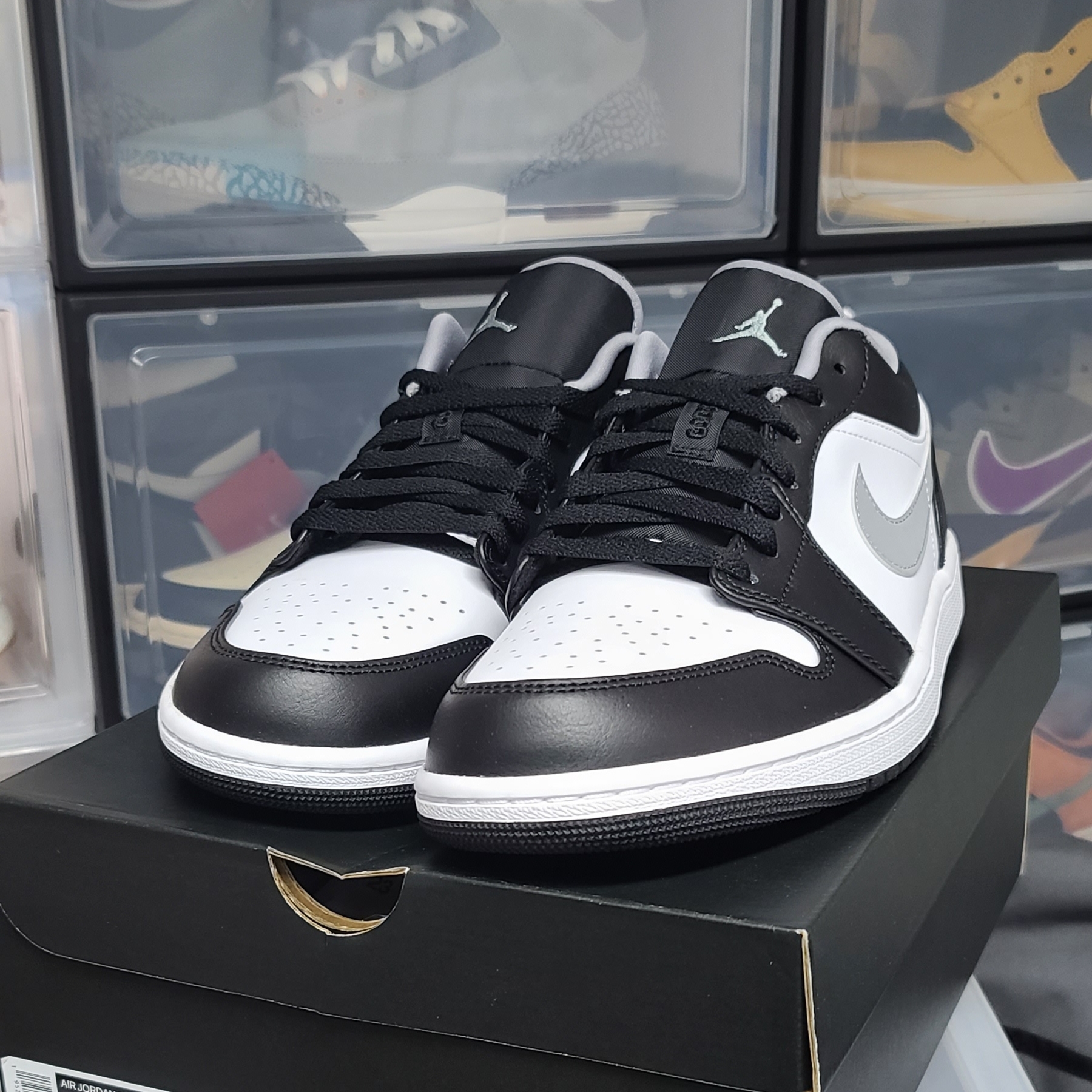 Jordan 1 Low Black Particle Grey 착용 스타일