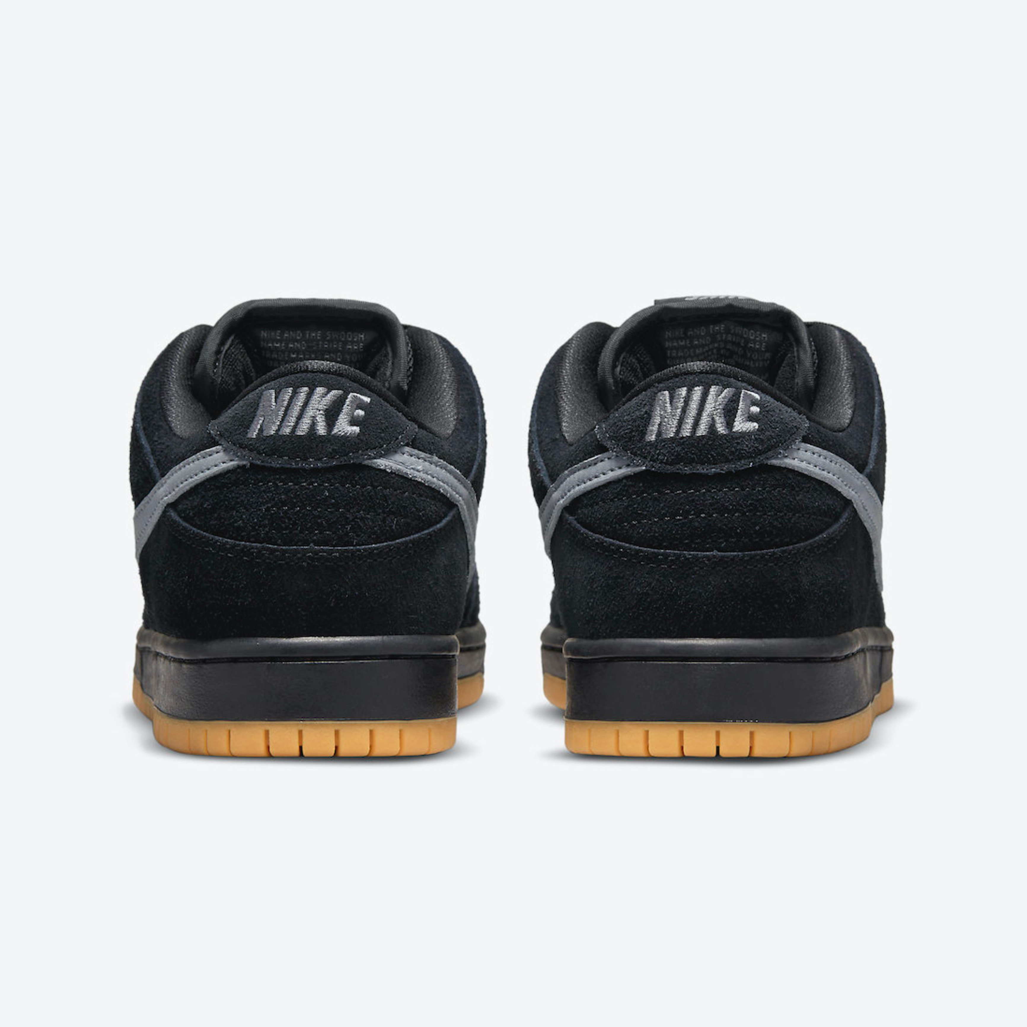 Nike SB Dunk Low Pro Mystic Navy 착용 스타일 - 5