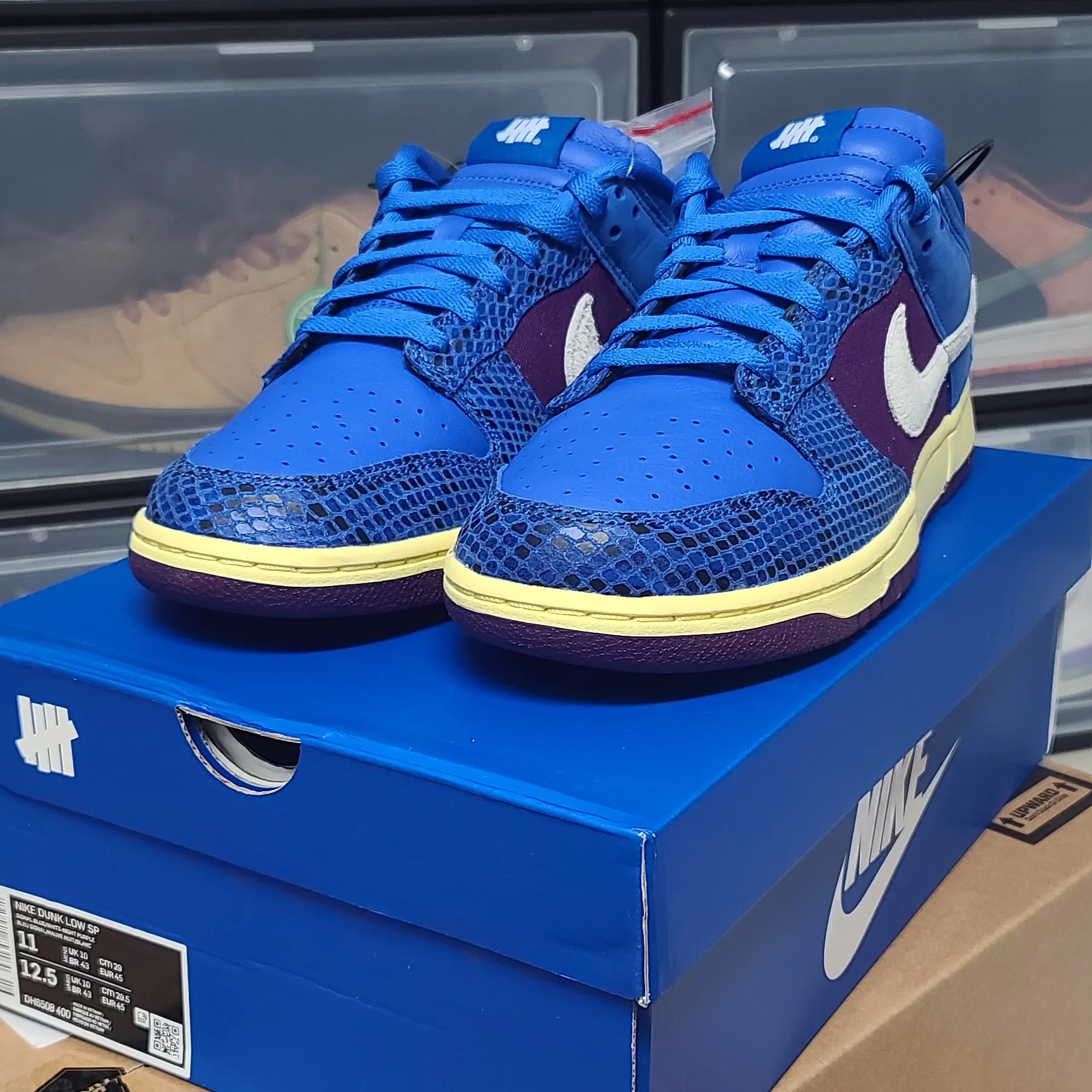 Nike x Undefeated Dunk Low SP 5 On It 착용 스타일