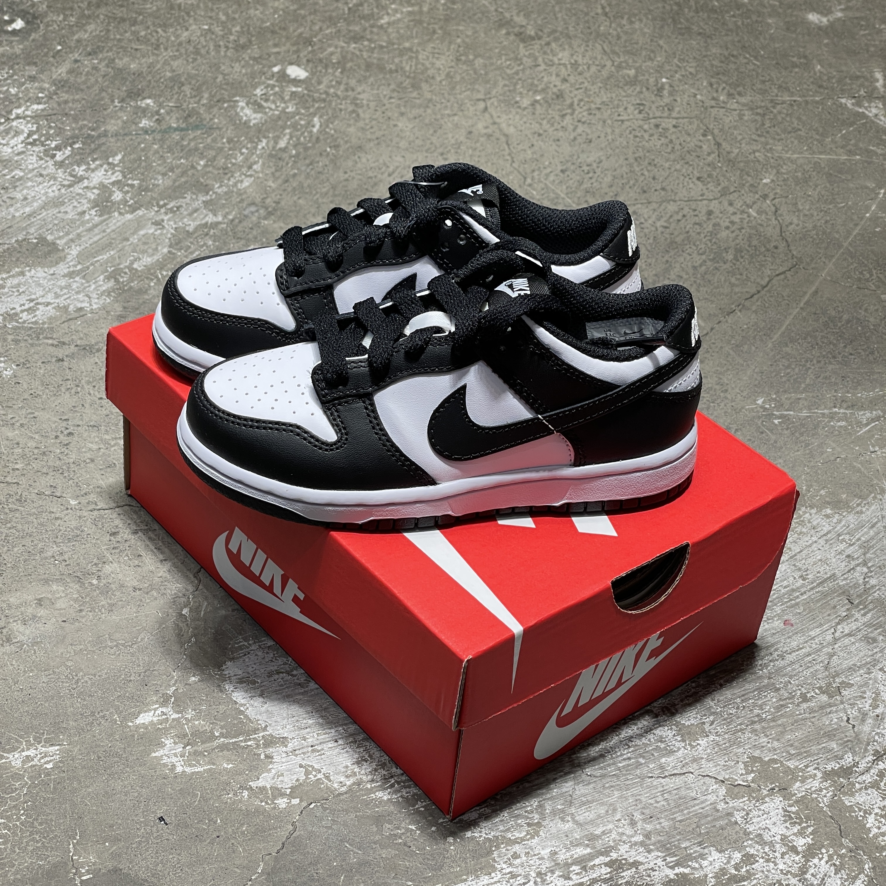 (TD) Nike Dunk Low Black 착용 스타일 - 2
