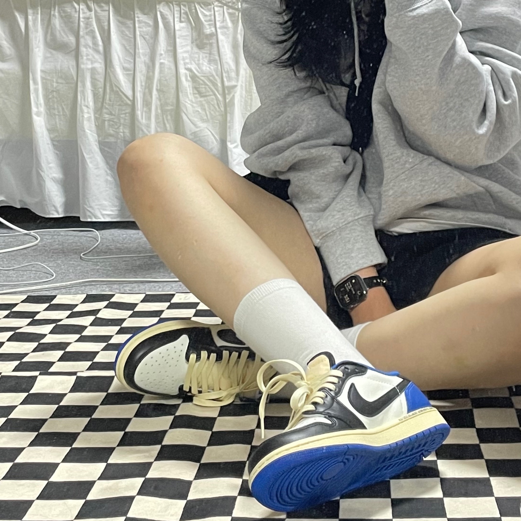 Jordan 1 x Travis Scott x Fragment Retro Low OG SP Military Blue 착용 스타일