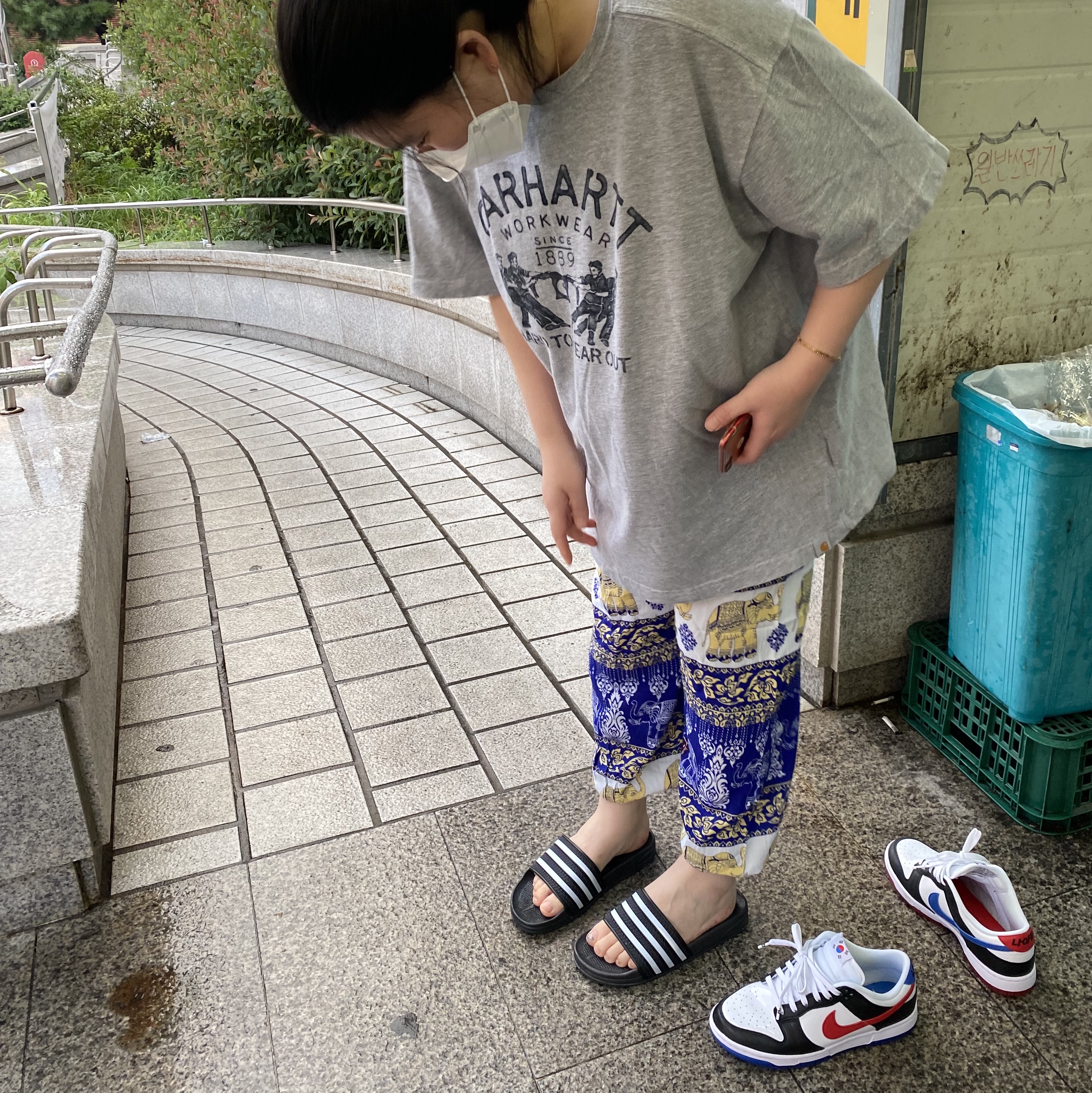 Nike Dunk Low SE Seoul 착용 스타일 - 3