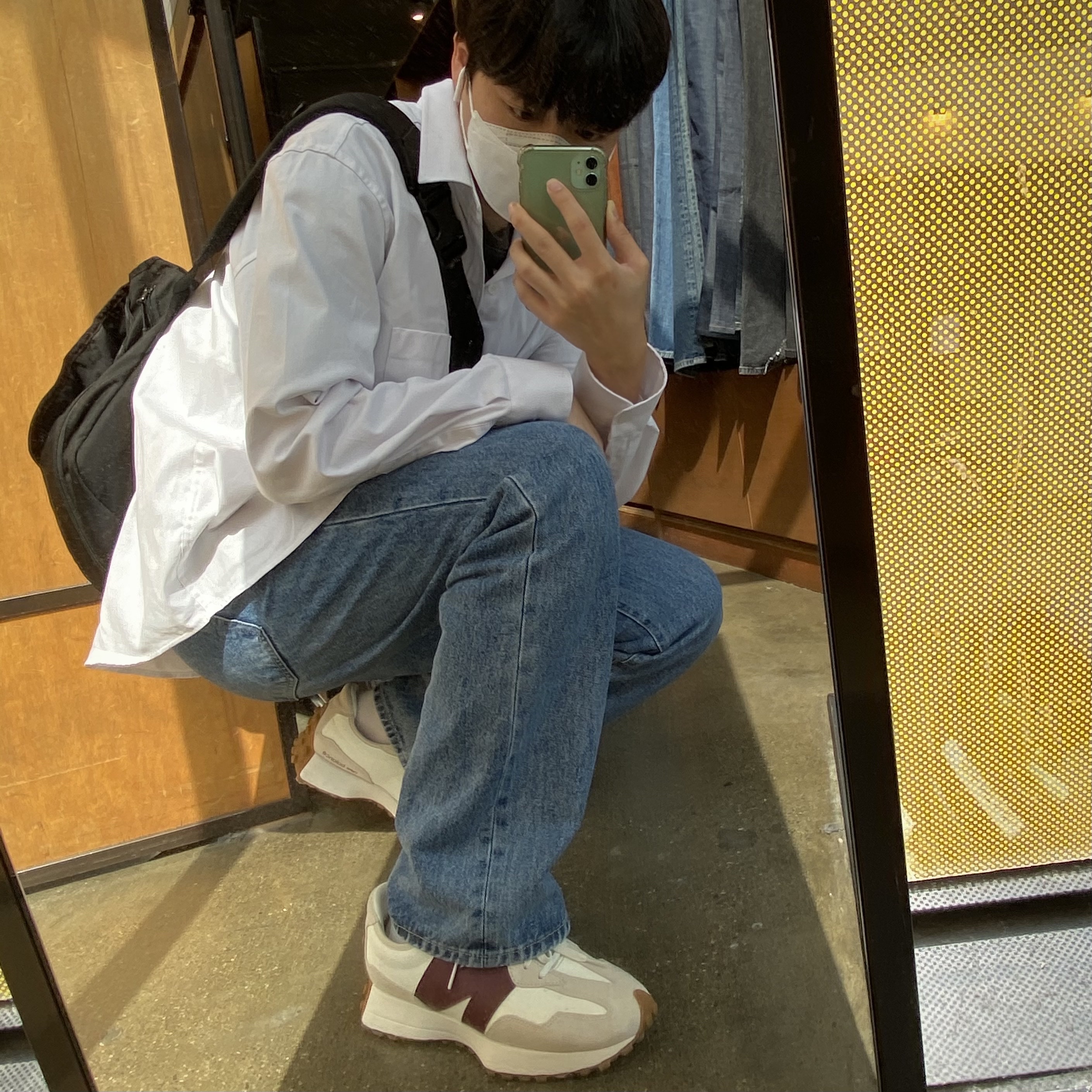 (W) New Balance 327 Burgundy 착용 스타일
