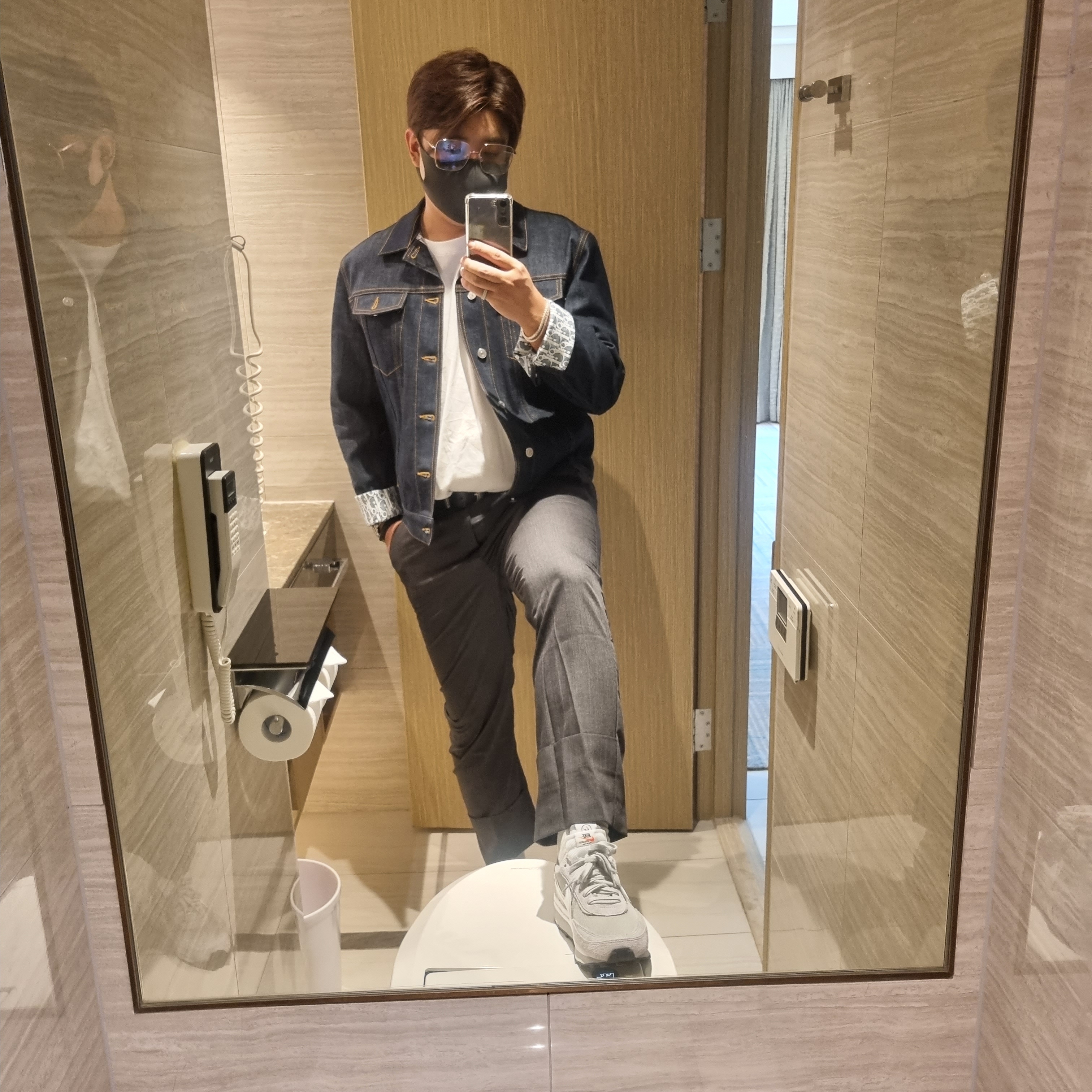Nike x Sacai x Fragment LDWaffle Light Smoke Grey 착용 스타일 - 1