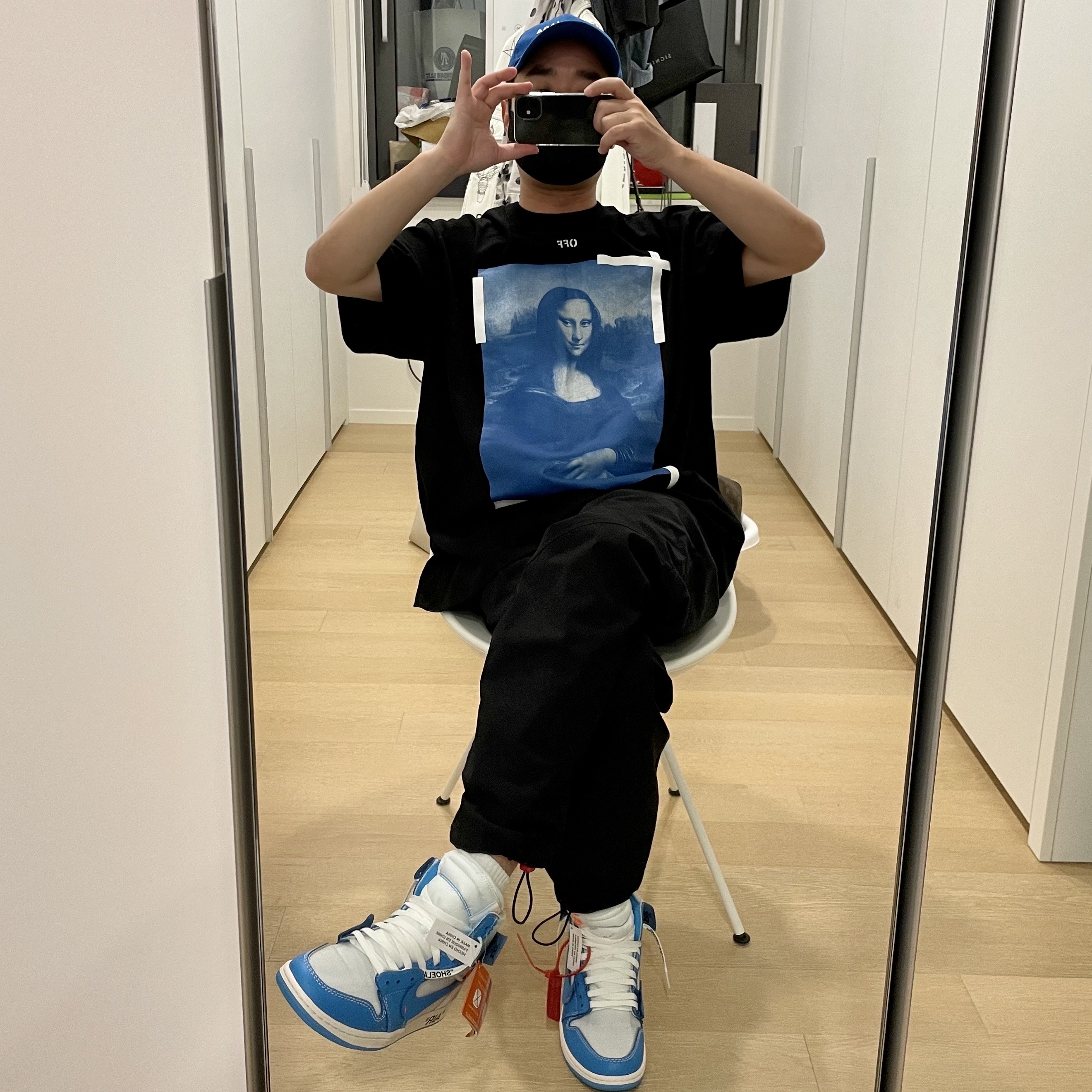 Jordan 1 x Off-White Retro High University Blue 착용 스타일