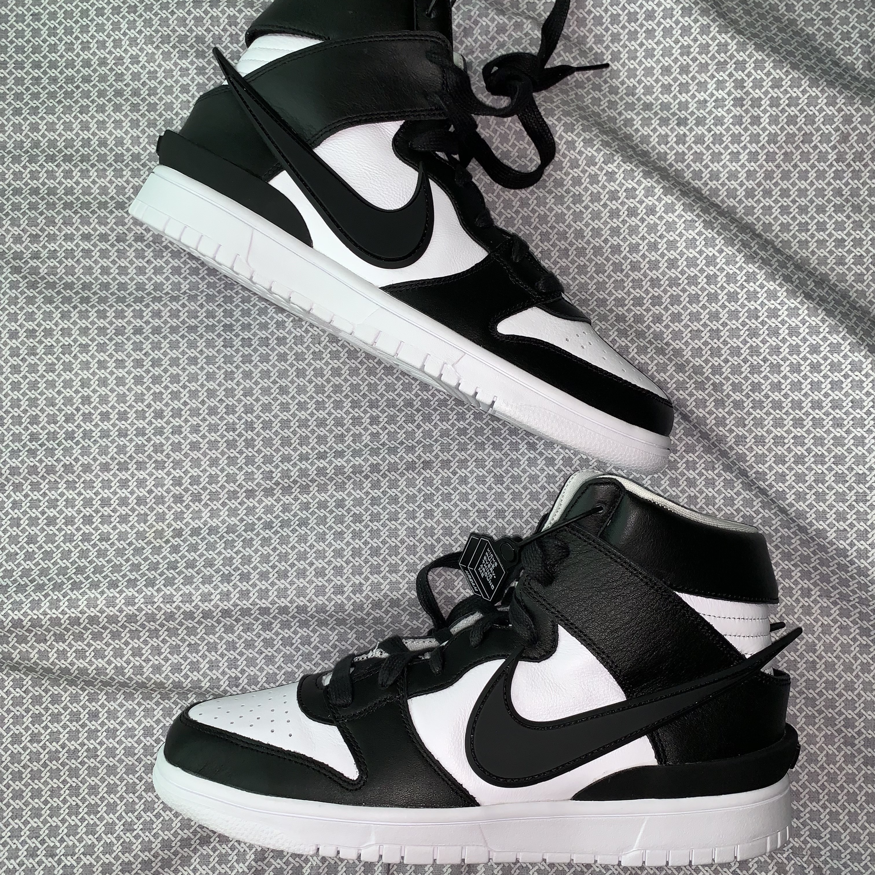 Nike x Ambush Dunk High Black 착용 스타일 - 3