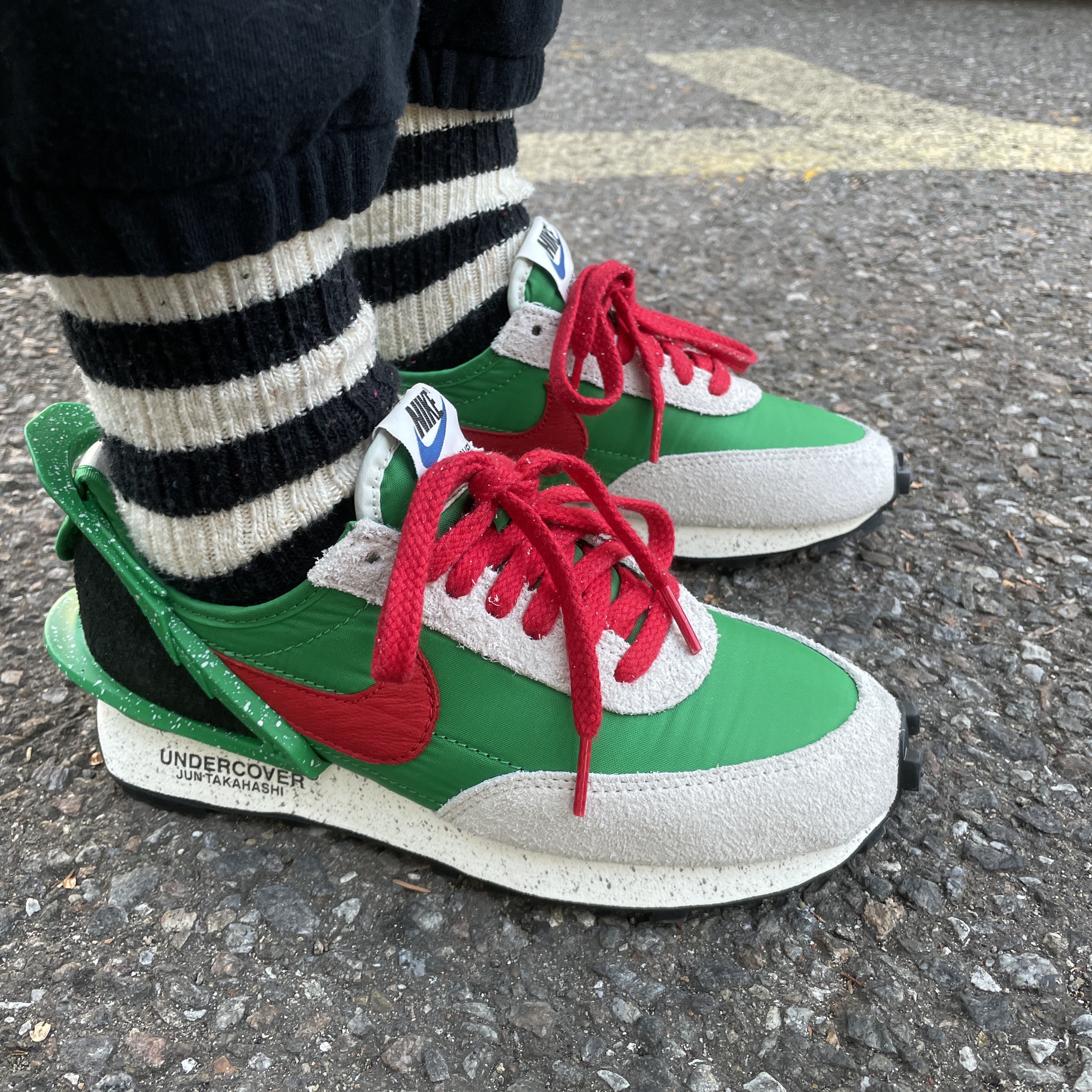 (W) Nike x Undercover Daybreak Lucky Green Red 착용 스타일