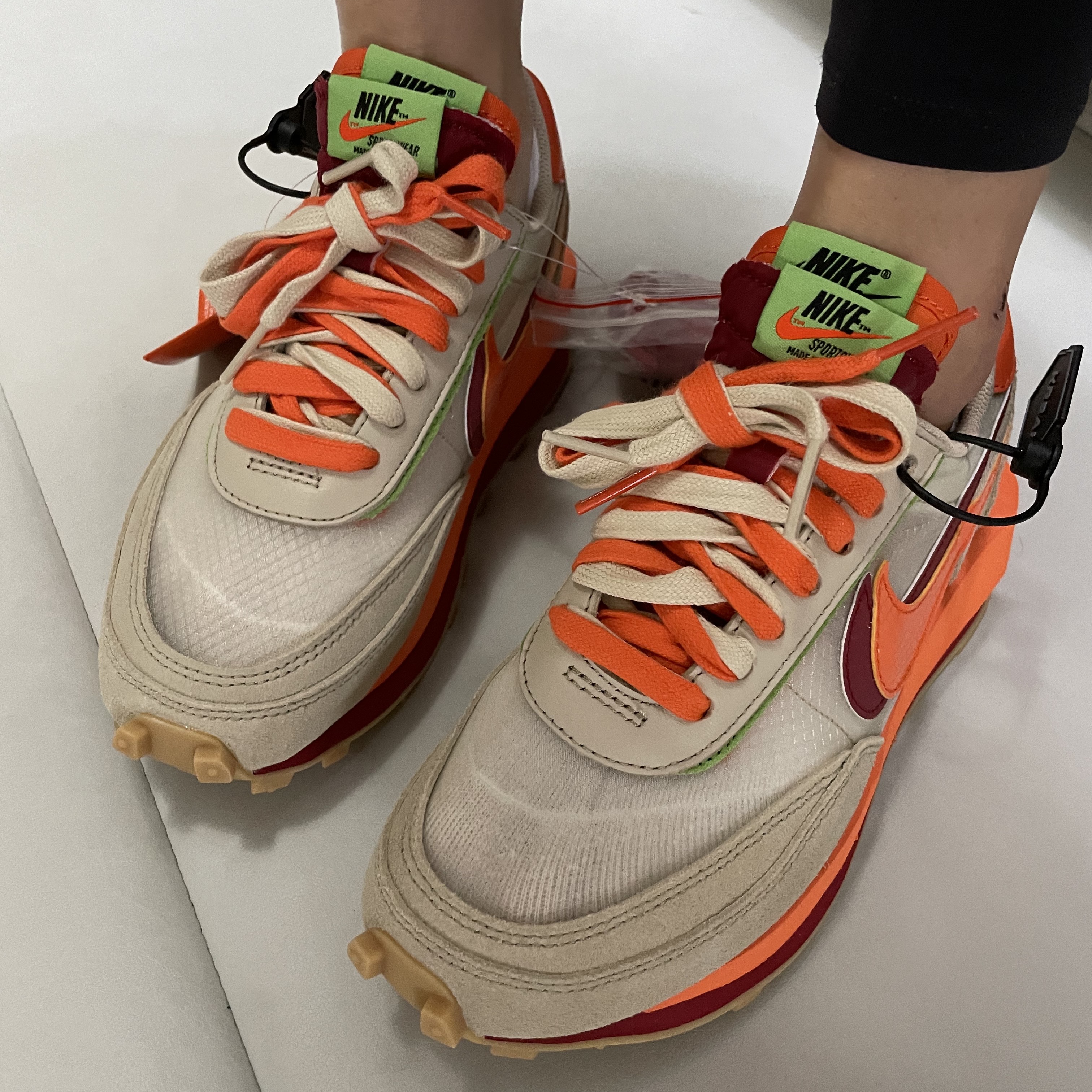 Nike x Sacai x Clot LDWaffle Orange Blaze 착용 스타일 - 1