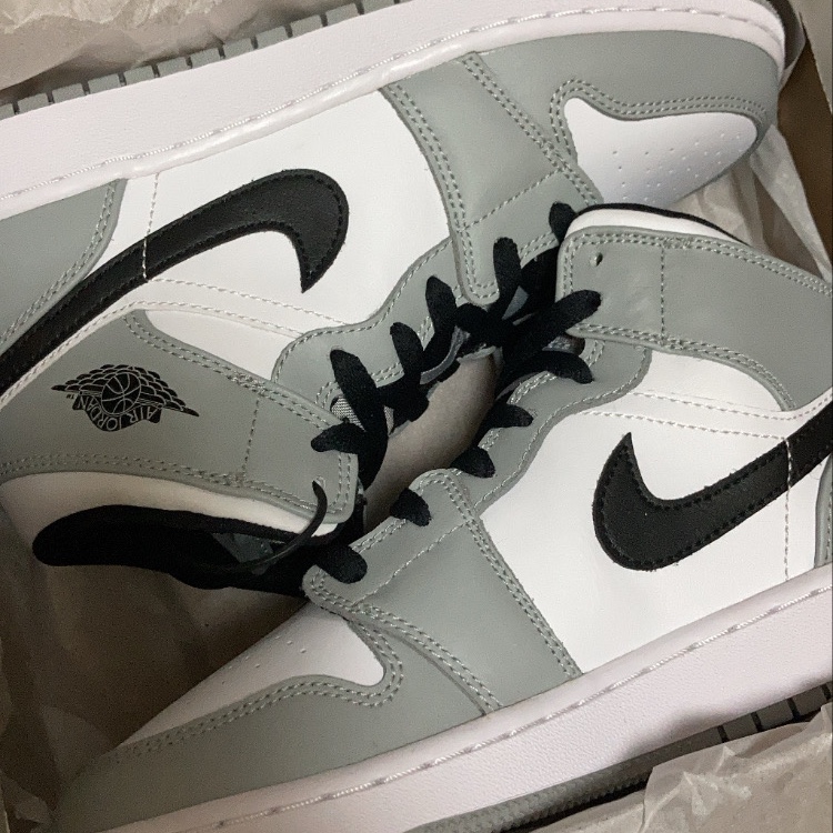 (GS) Jordan 1 Mid Light Smoke Grey, Jordan 1 Mid Light Smoke Grey 착용 스타일