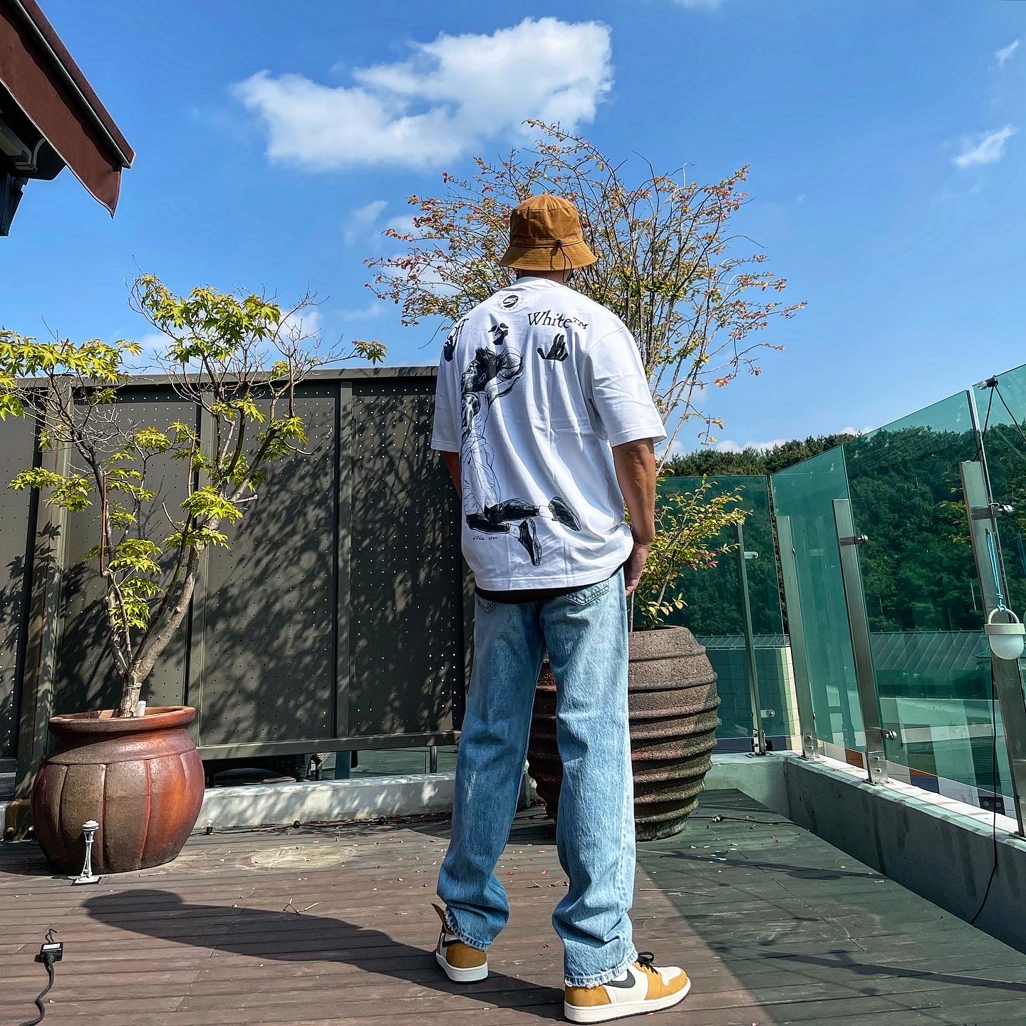 Jordan 1 Retro High Rookie of the Year, Jordan x Off-White S/S T-Shirt White - US/EU 착용 스타일 - 2