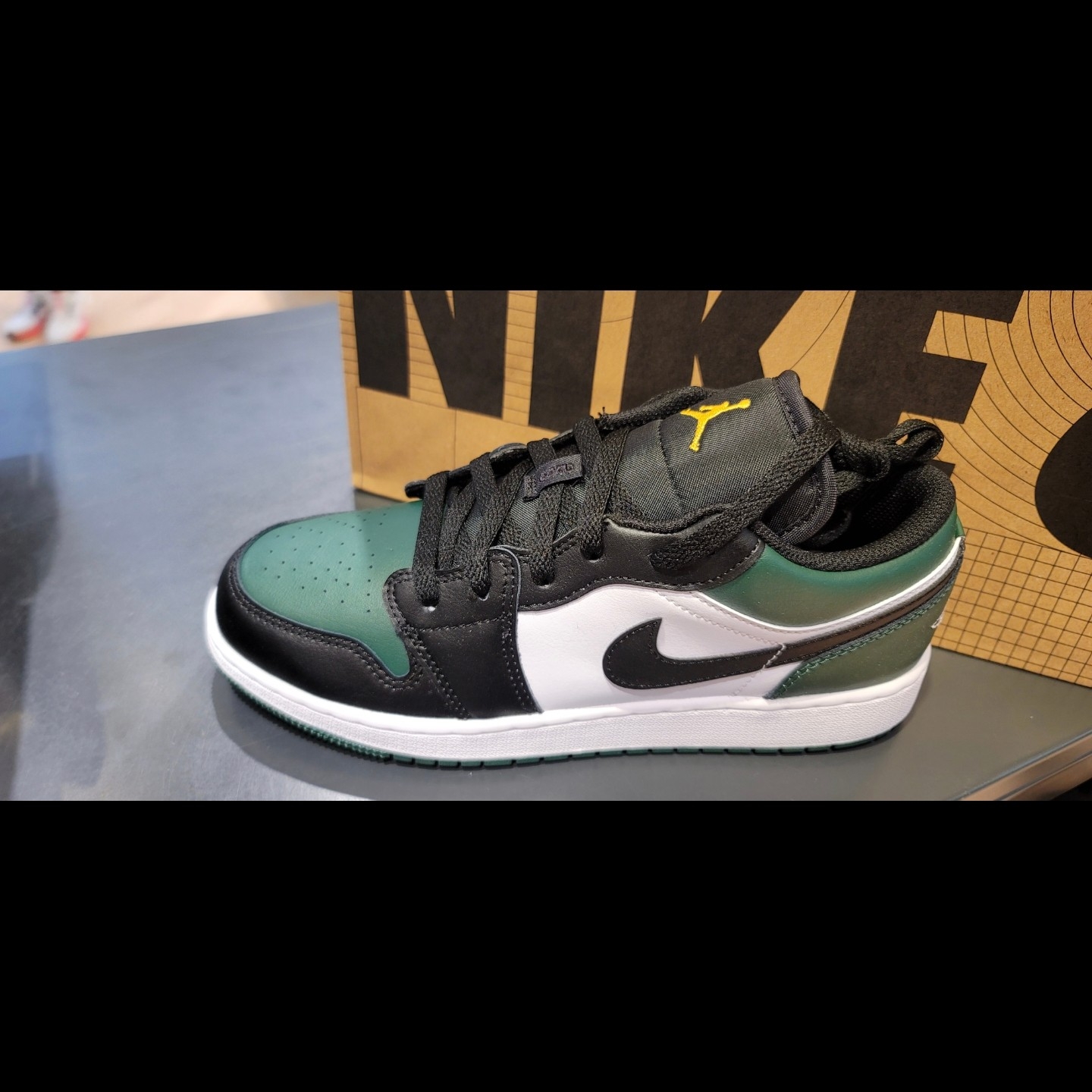 (GS) Jordan 1 Low Green Toe 착용 스타일