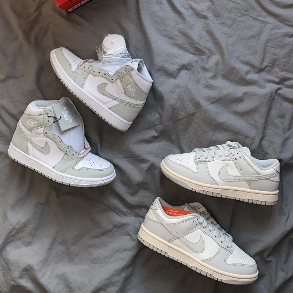 (W) Jordan 1 Retro High OG Seafoam, (W) Nike Dunk Low Light Bone 착용 스타일