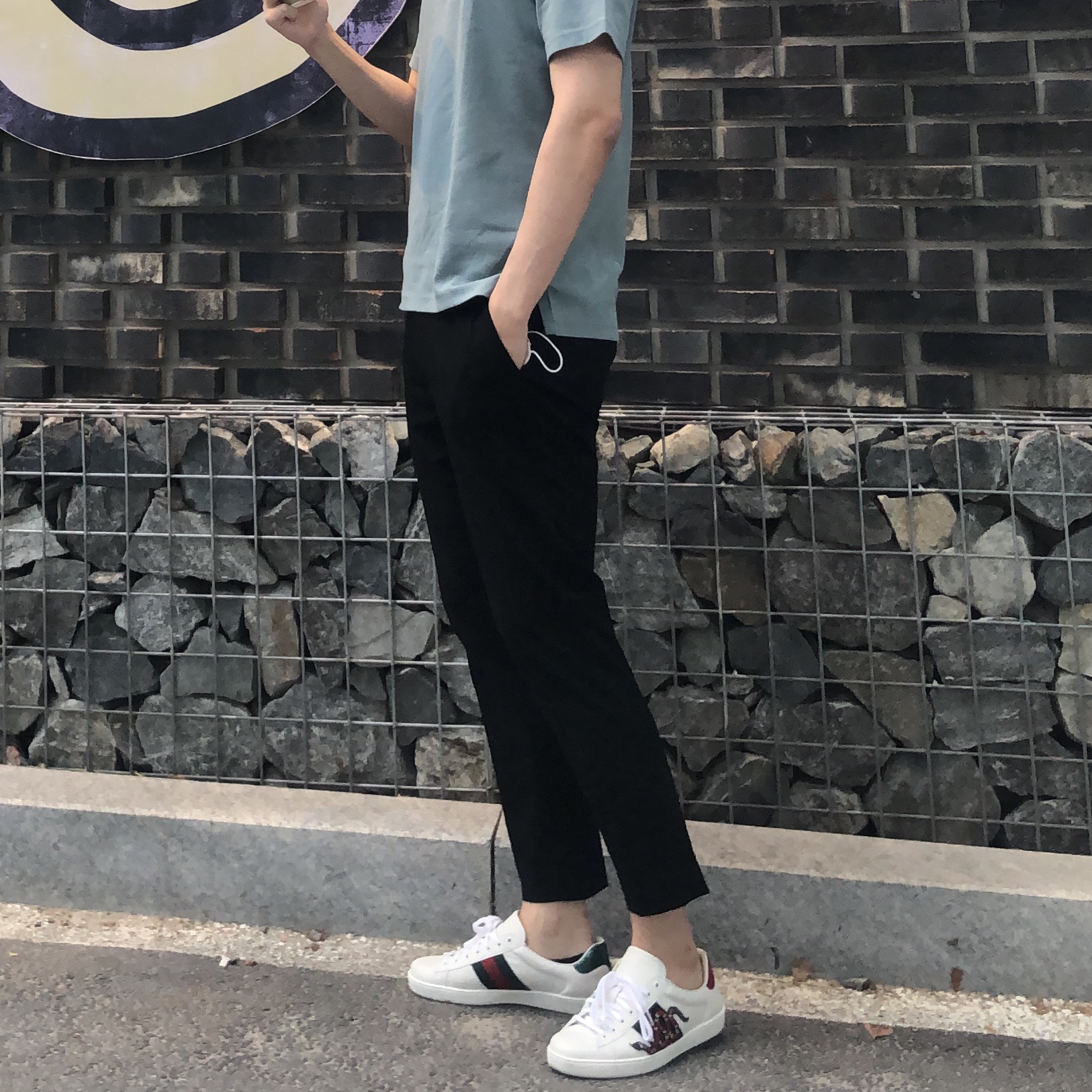 Gucci Ace Snake Embroidered Sneakers, Maison Kitsune Fox Head Patch Classic Polo Light Blue 착용 스타일