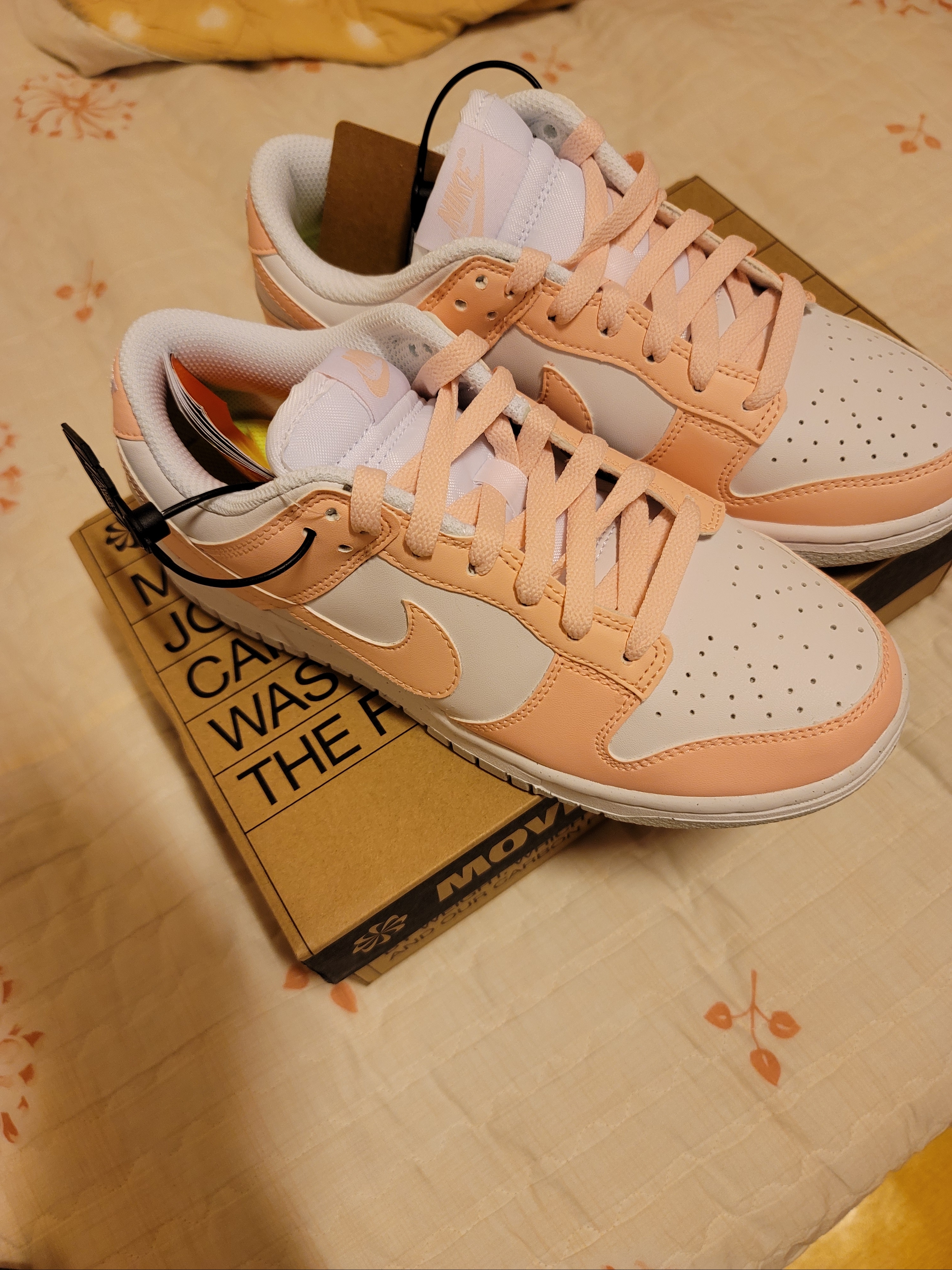 (W) Nike Dunk Low Next Nature Pale Coral 착용 스타일 - 1
