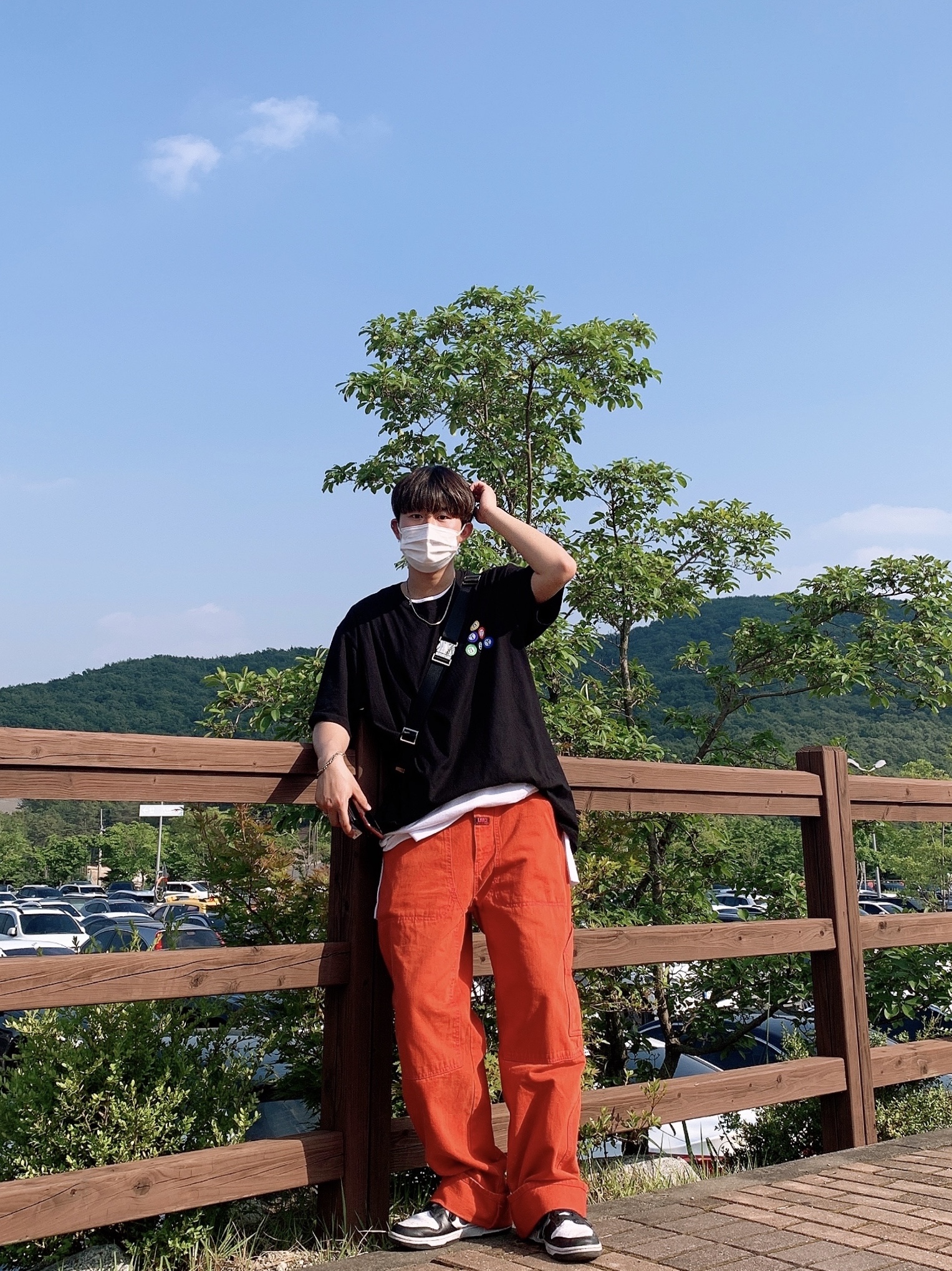 Nike Dunk Low Retro Black, Stussy Billiards T-Shirt Black 착용 스타일