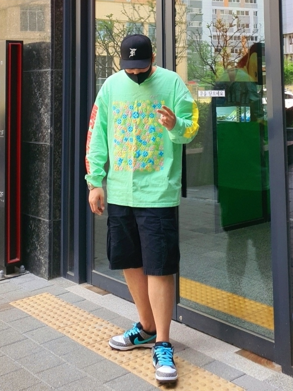 Nike SB Dunk Low Pro Clear Jade 착용 스타일 - 2