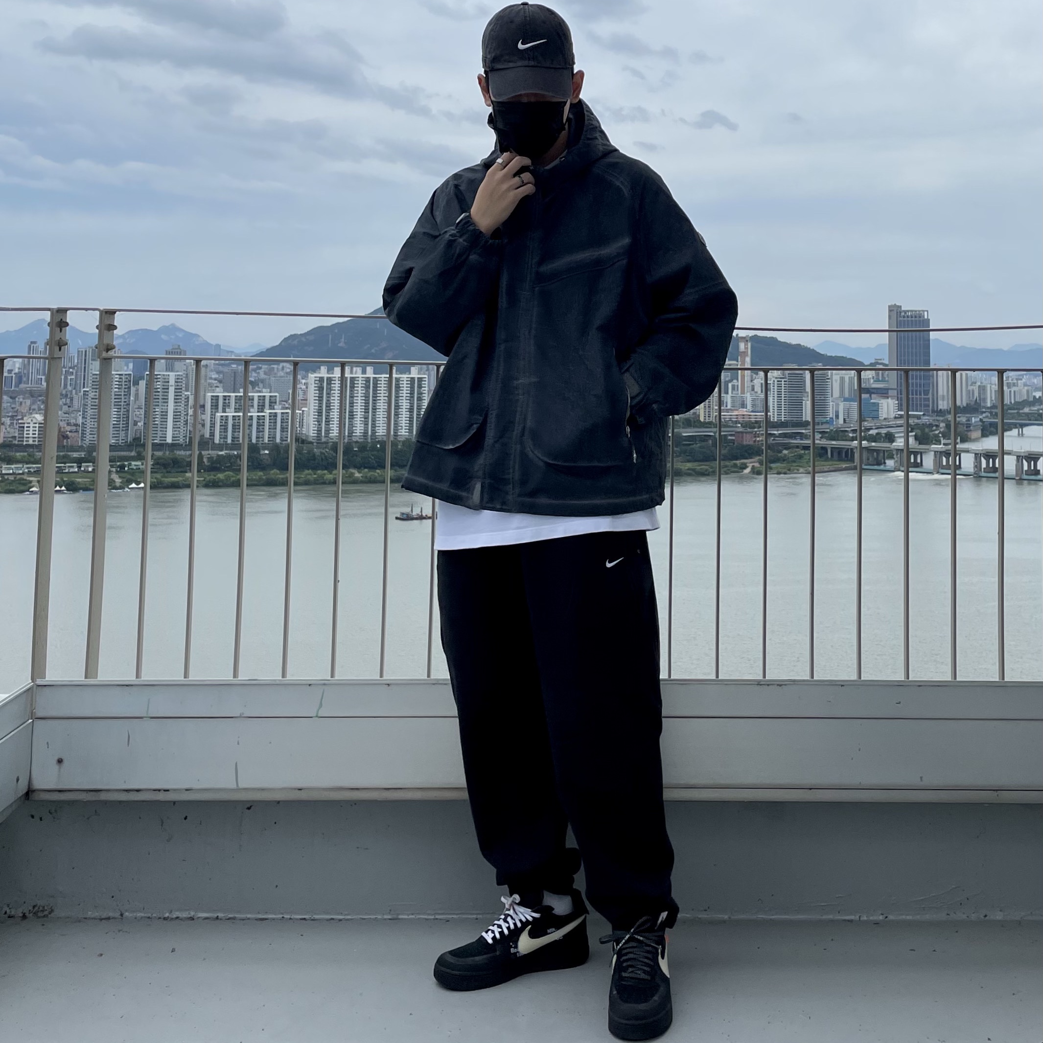 Nike x Off-White Air Force 1 Low Black White, Nike NRG Solo Swoosh Fleece Pants Black - US/EU 착용 스타일
