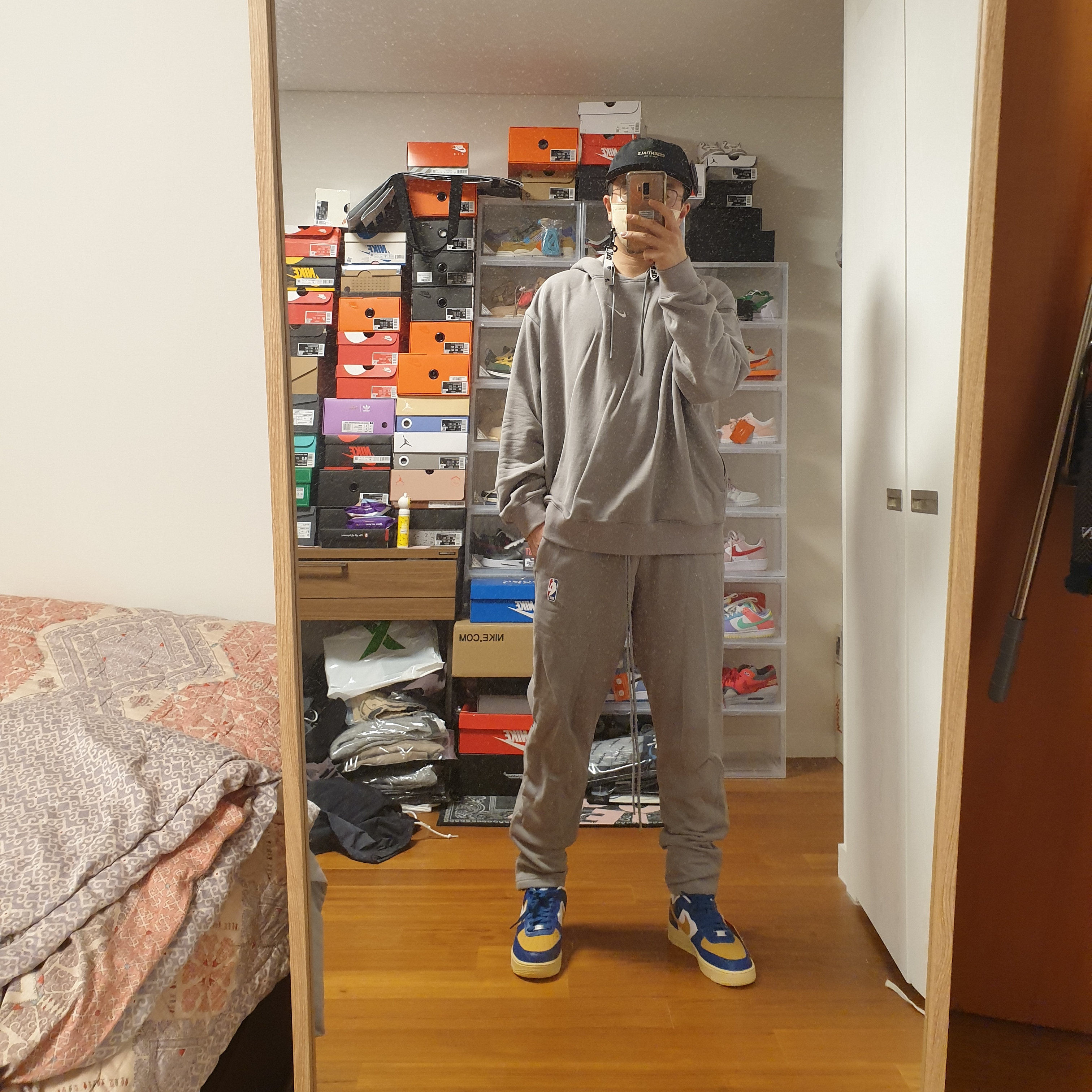 Nike x Fear of God Double Hood Hoodie Dust Sail, Nike x Fear of God Warm Up Pants Dust 착용 스타일 - 2