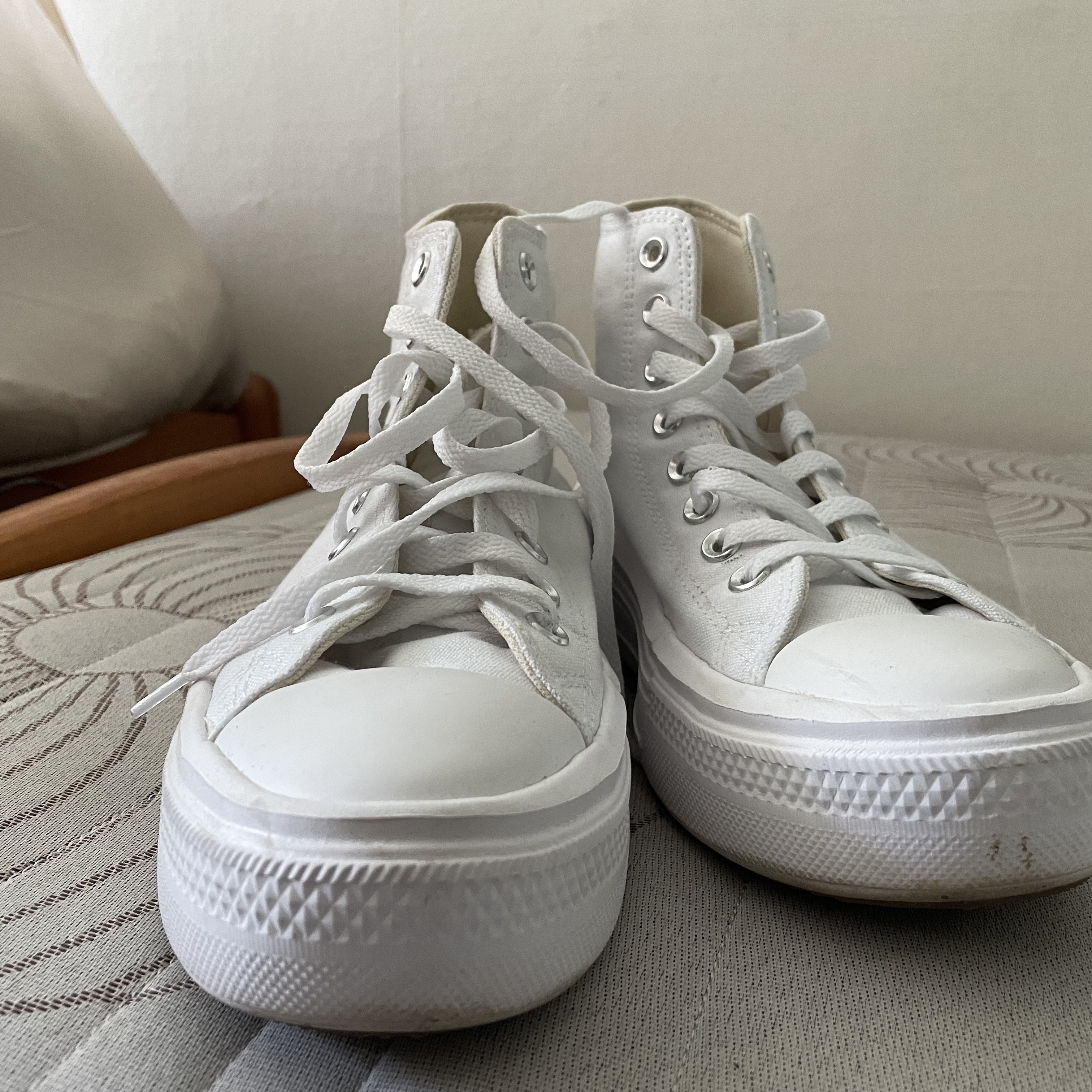 (W) Converse Chuck Taylor All Star Move High White 착용 스타일
