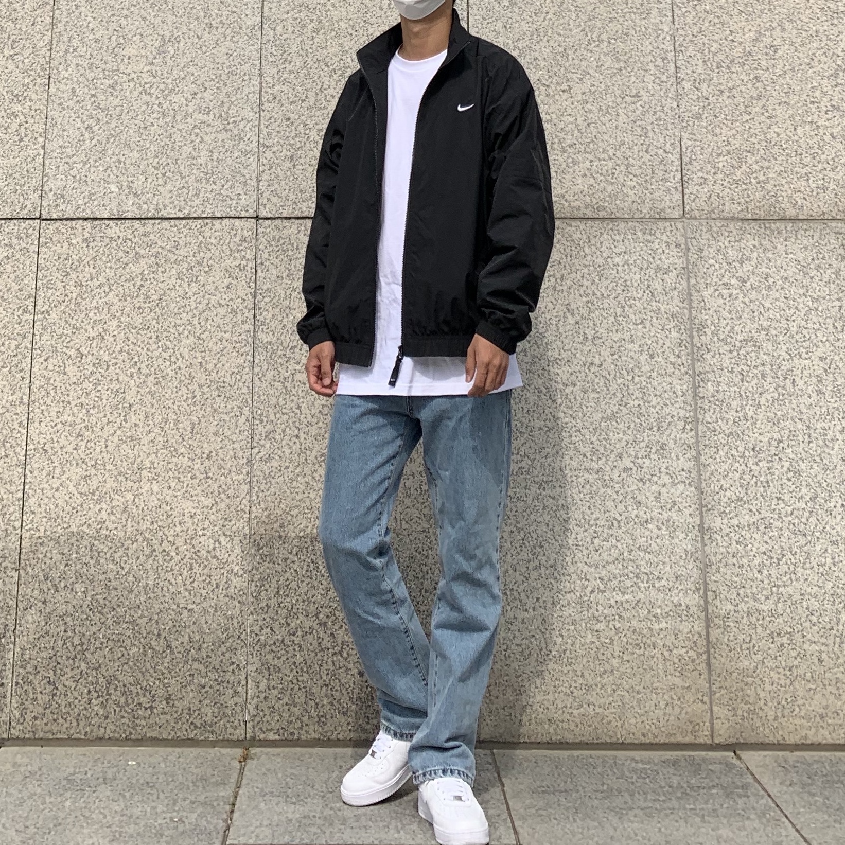 Nike Air Force 1 '07 Low White, Nike M NRG Track Jacket Black 착용 스타일