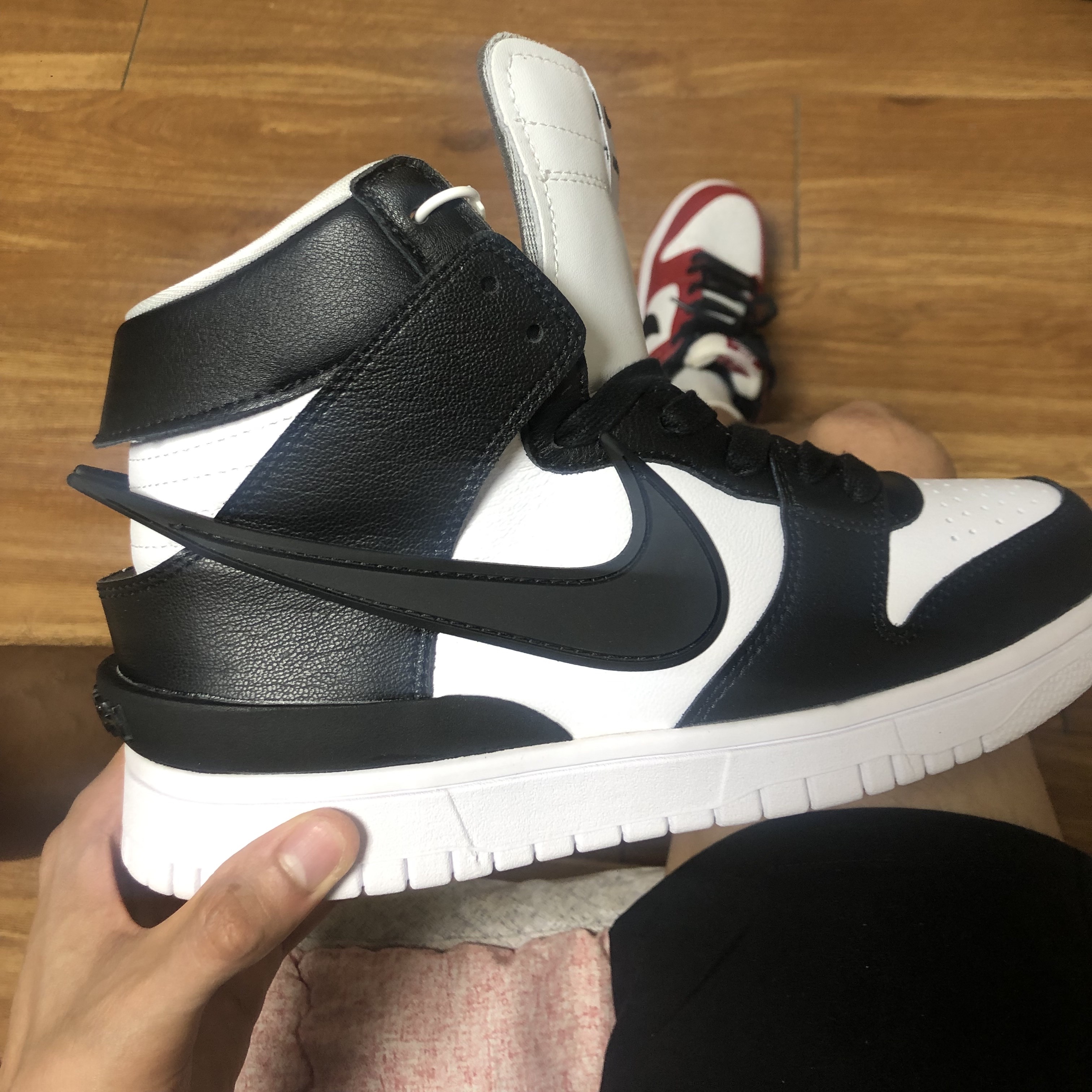 Nike x Ambush Dunk High Black ์ฐฉ์ฉ ์คํ์ผ - 2