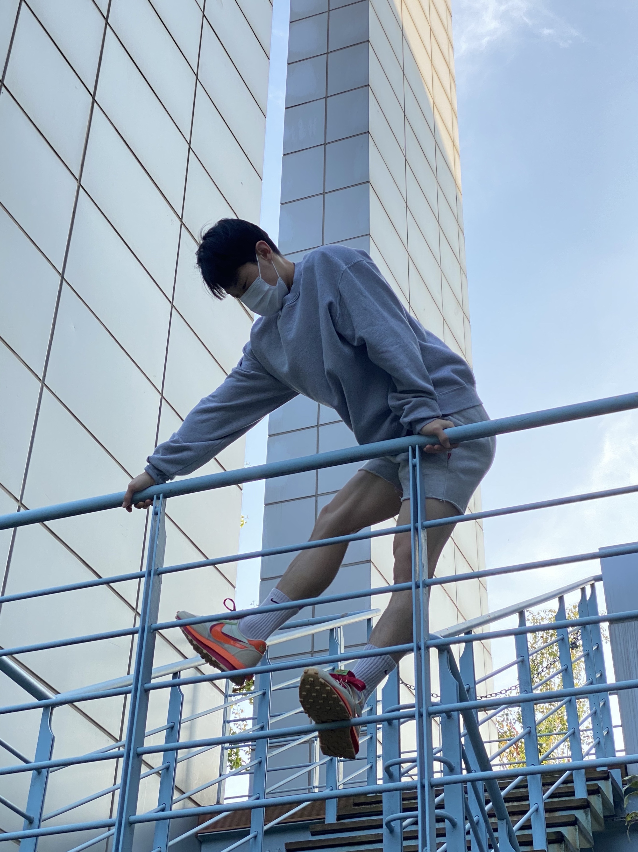 Nike x Sacai x Clot LDWaffle Orange Blaze 착용 스타일