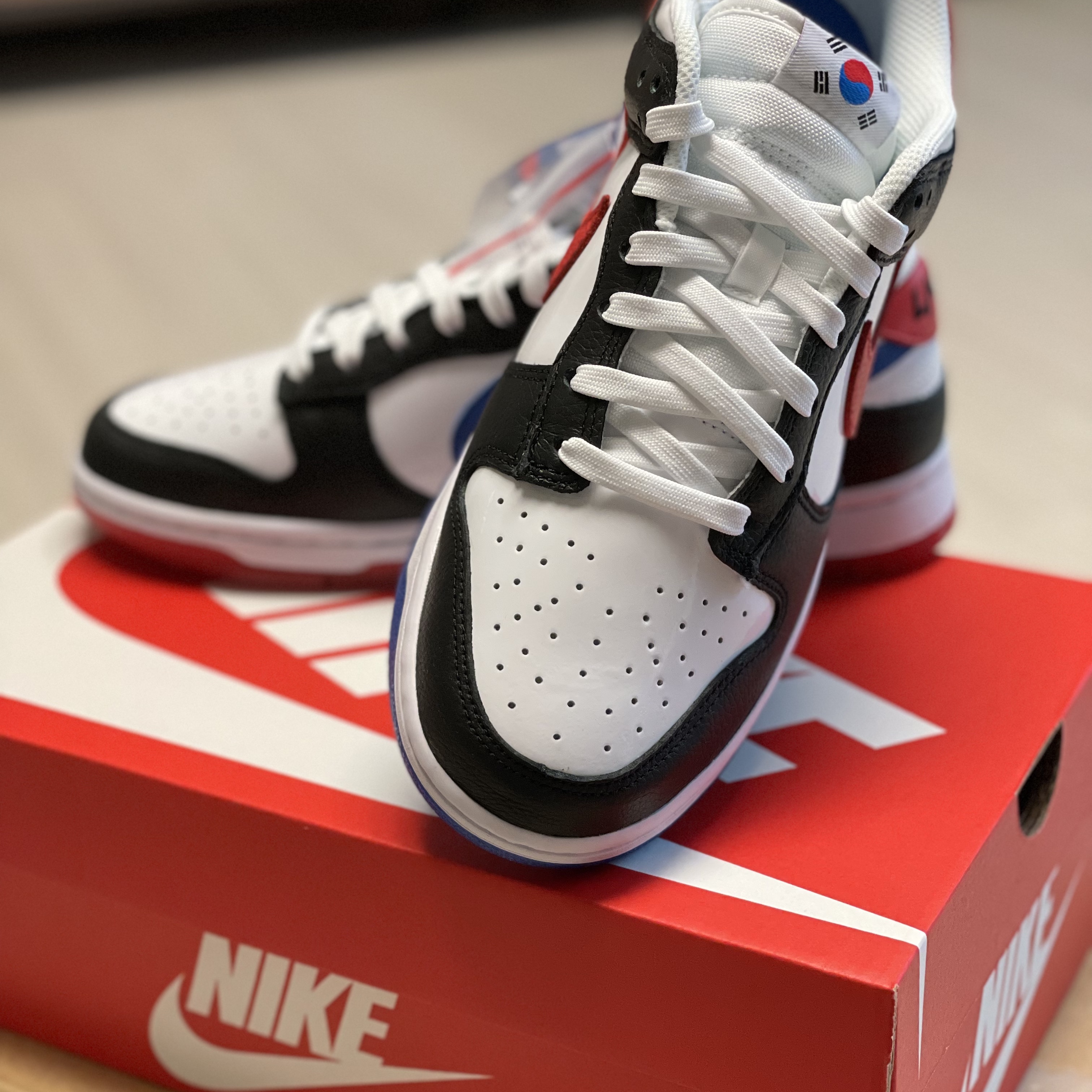 Nike Dunk Low SE Seoul 착용 스타일 - 2