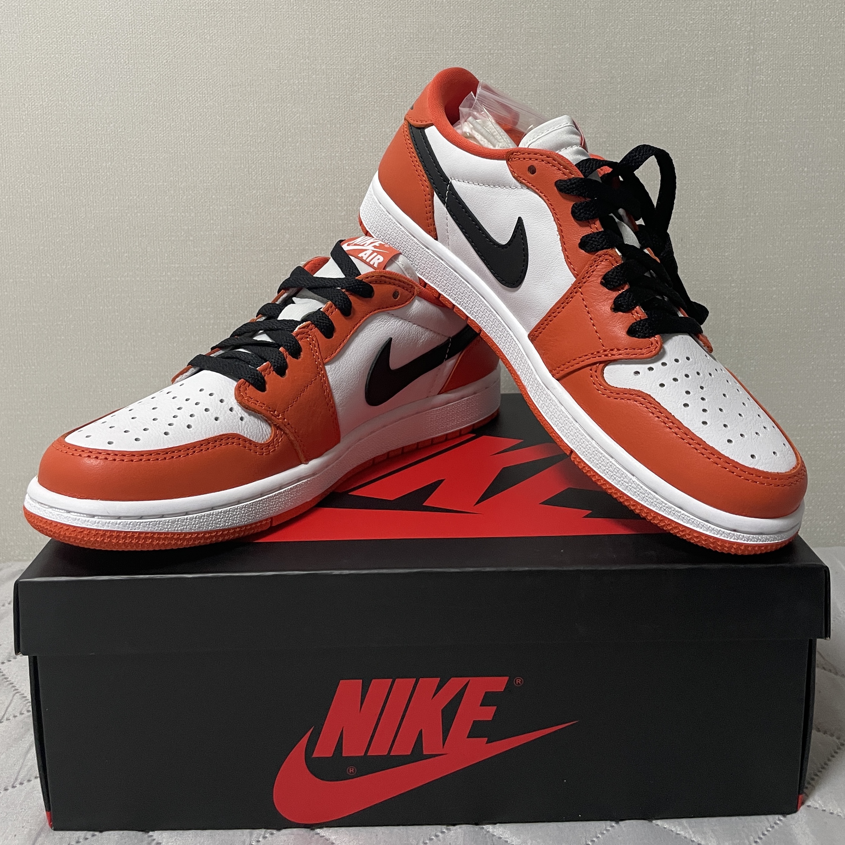 Jordan 1 Low OG Starfish 착용 스타일