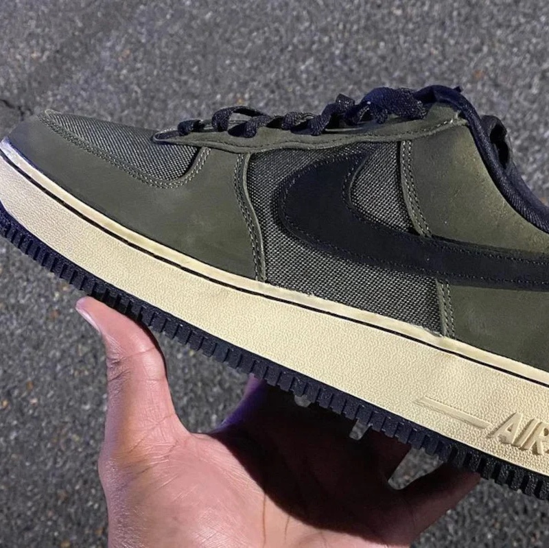 Nike x Undefeated Air Force 1 Low SP Ballistic 착용 스타일 - 5