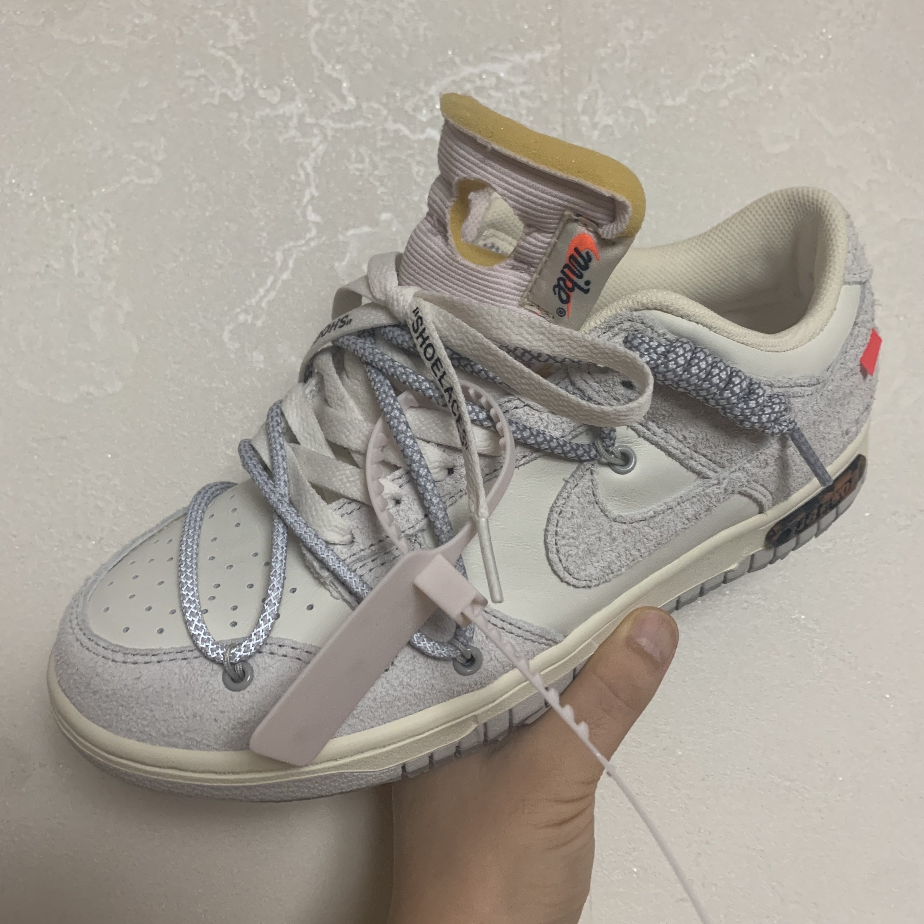 Nike x Off-White Dunk Low The 50 - Lot 18 착용 스타일