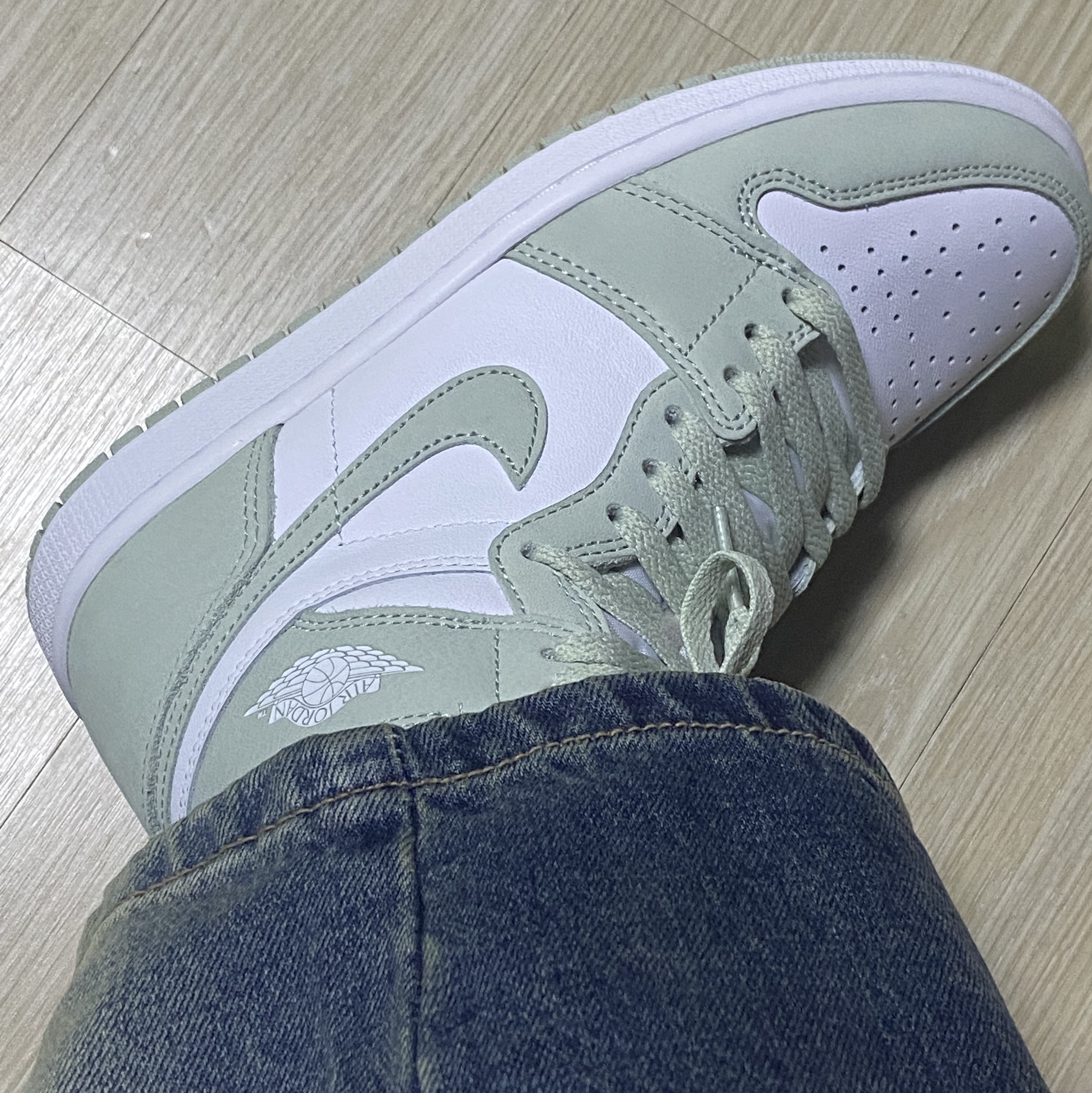 (W) Jordan 1 Retro High OG Seafoam 착용 스타일
