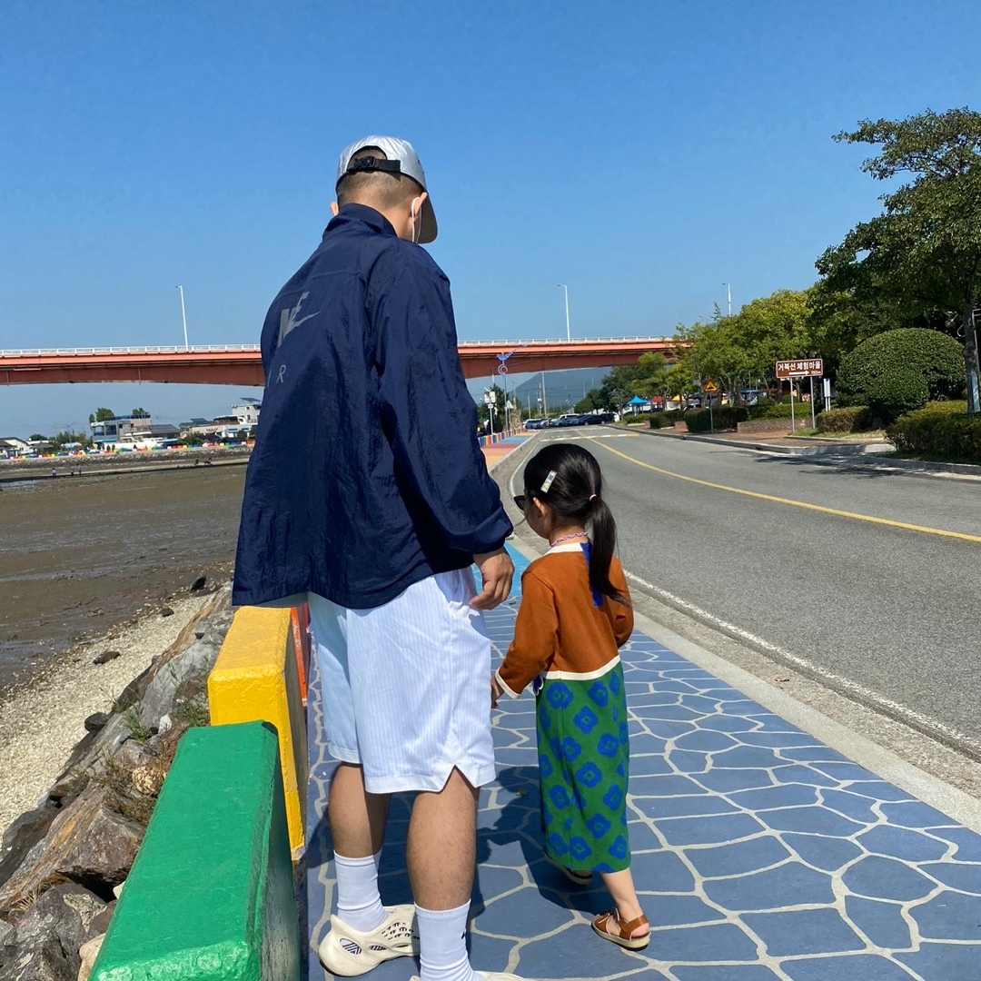 Nike x Kim Jones Reversible Wind Breaker Navy - US/EU, Nike x Kim Jones Mesh Shorts White - Asia 착용 스타일 - 1