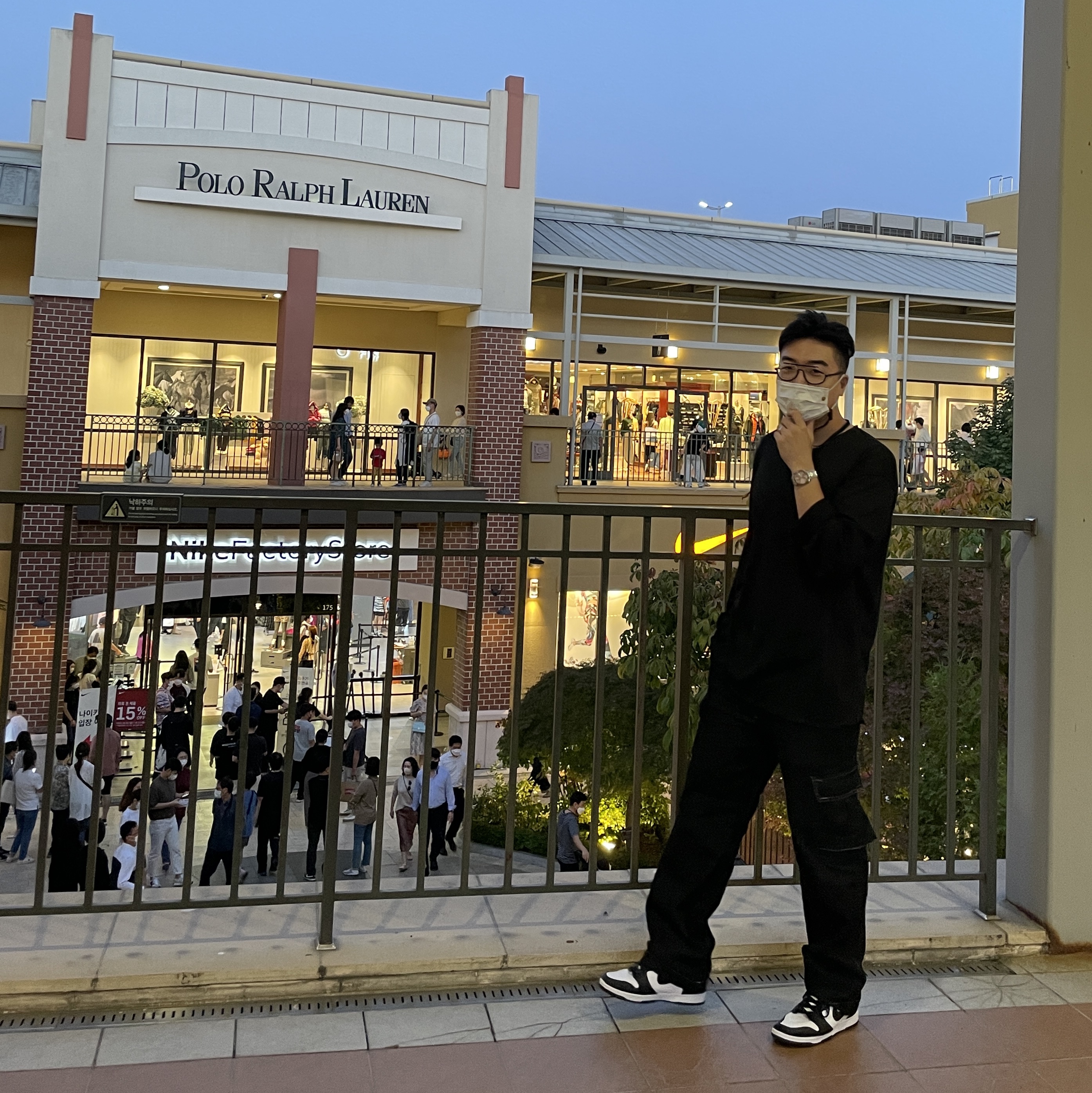 Nike Dunk High Retro Black and White 착용 스타일