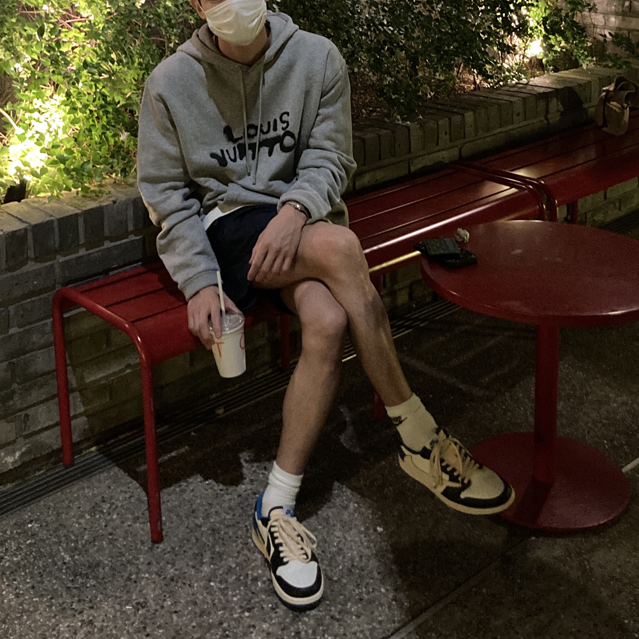 Jordan 1 x Travis Scott x Fragment Retro Low OG SP Military Blue 착용 스타일