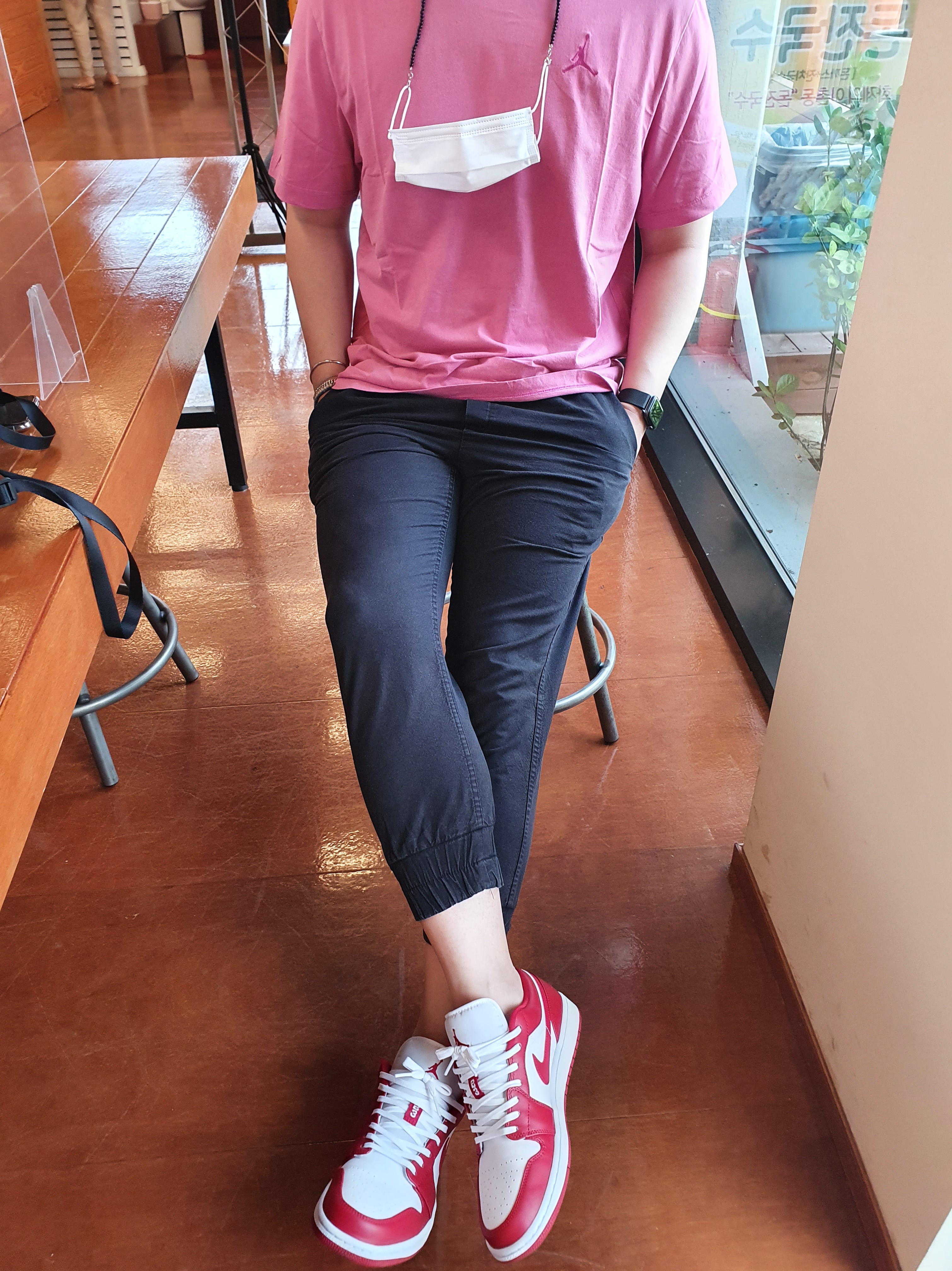 Jordan 1 Low Gym Red White 착용 스타일