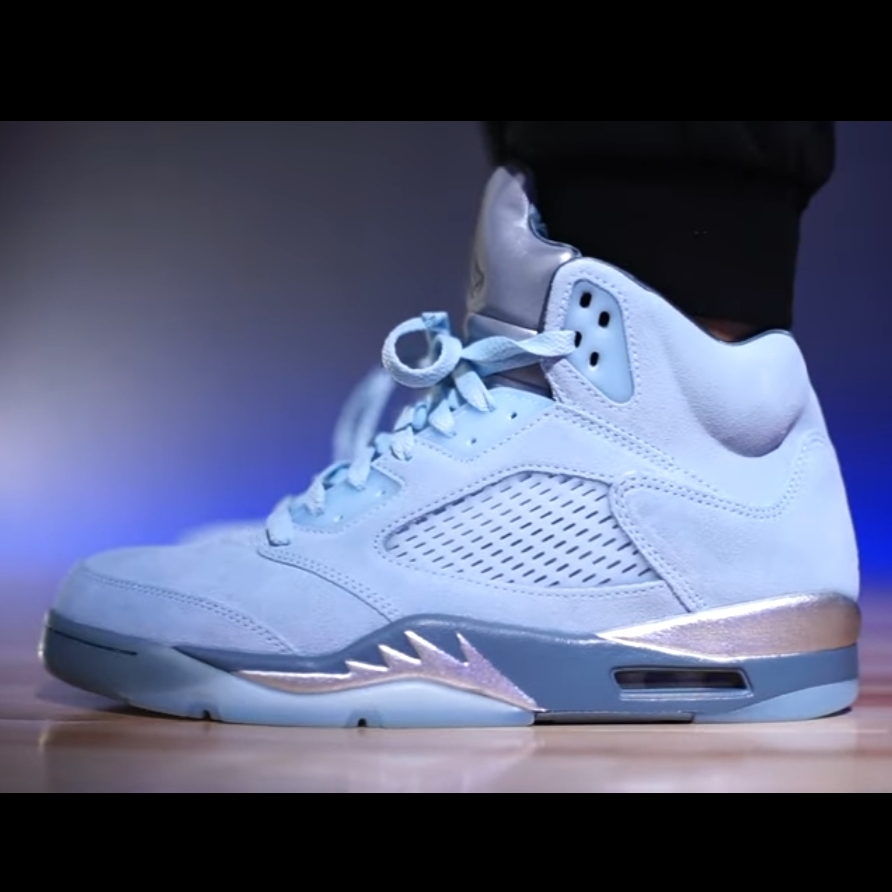 (W) Jordan 5 Retro Bluebird 착용 스타일