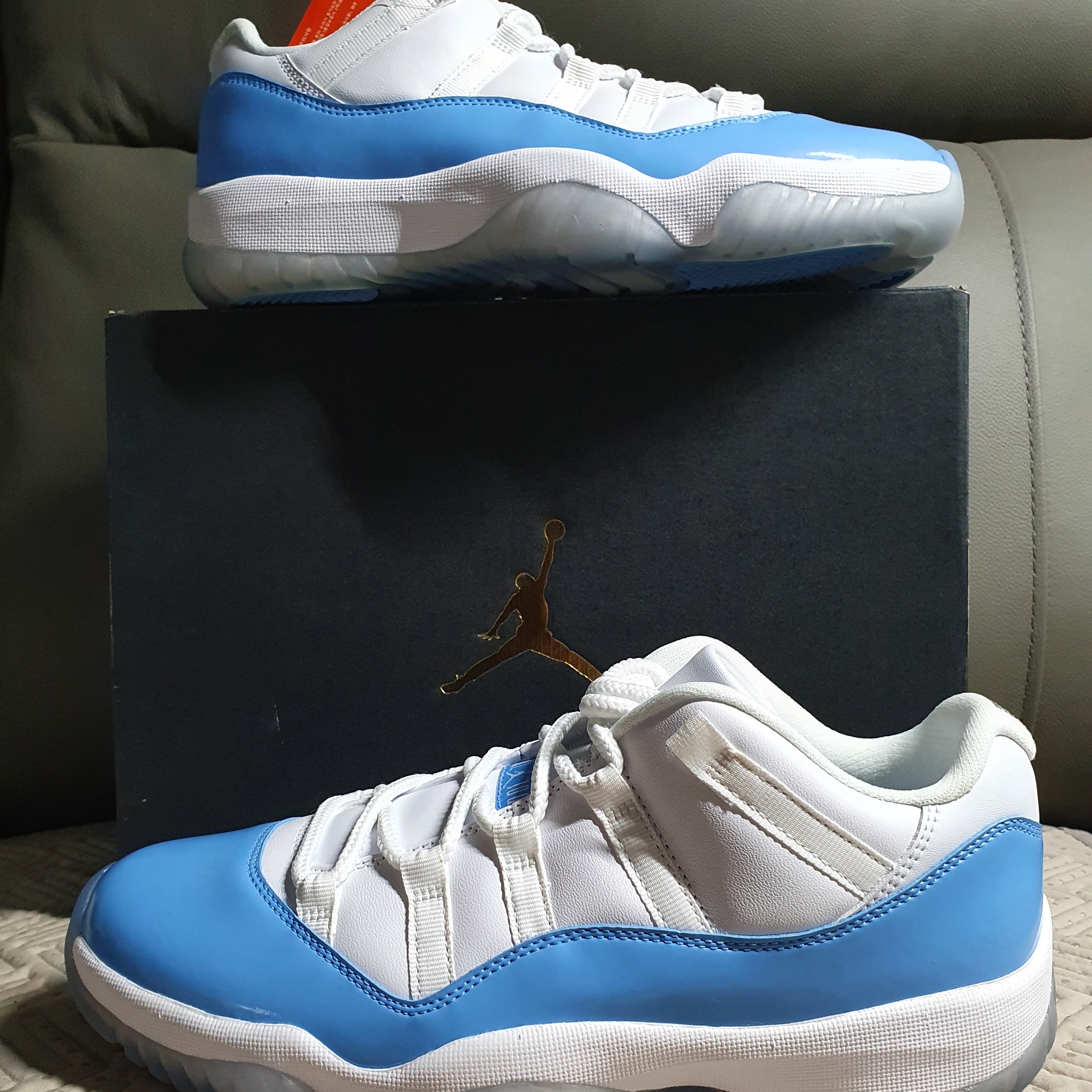 Jordan 11 Retro Low University Blue 2017, (GS) Jordan 11 Retro Low University Blue 착용 스타일 - 4