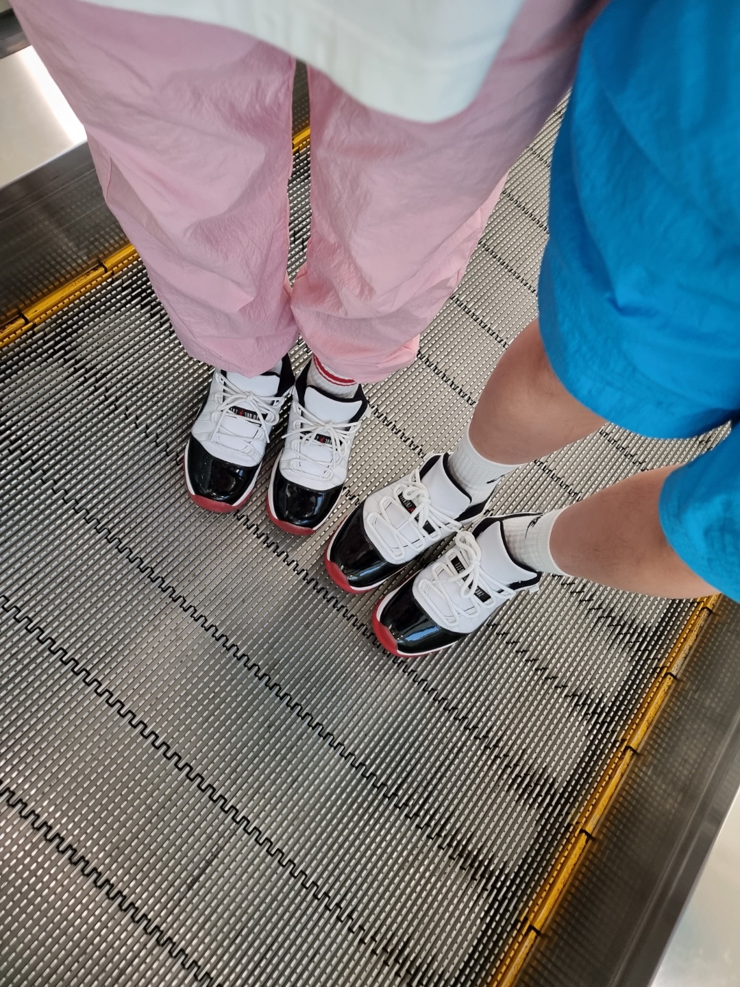 Jordan 11 Retro Low Concord Bred, (GS) Jordan 11 Retro Low Concord Bred 착용 스타일