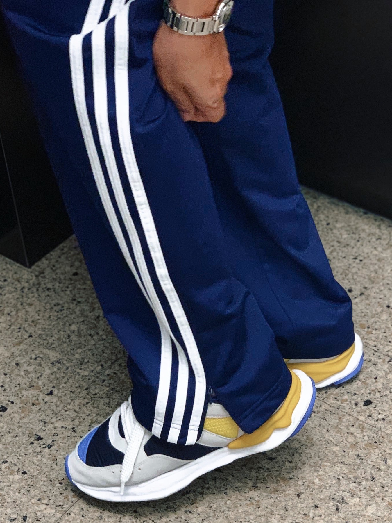 Maison Mihara Yasuhiro x Nigel Cabourn FR Army Sneakers Navy, Stussy x Cactus Plant Flea Market USA 2019 T-Shirt White 착용 스타일 - 2
