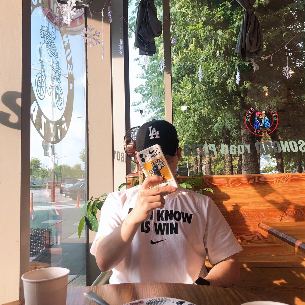 KREAM 프로필 이미지