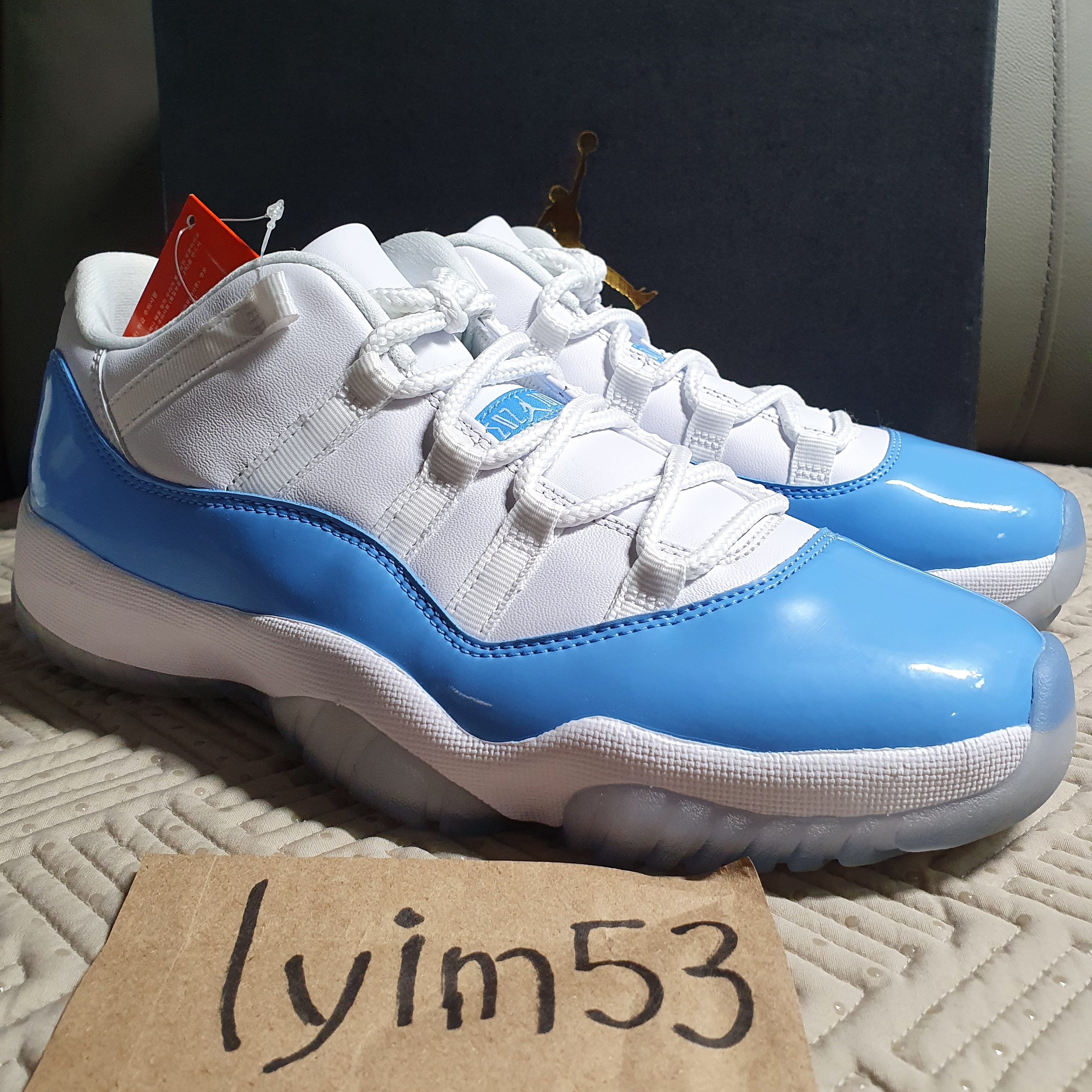Jordan 11 Retro Low University Blue 2017, (GS) Jordan 11 Retro Low University Blue 착용 스타일 - 1