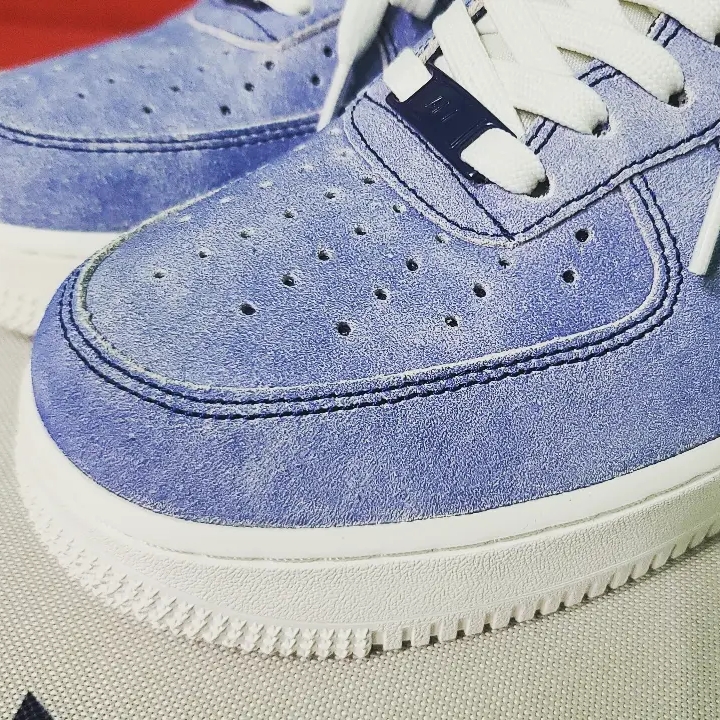 Nike Air Force 1 '07 LV8 Dusty Blue 착용 스타일 - 4