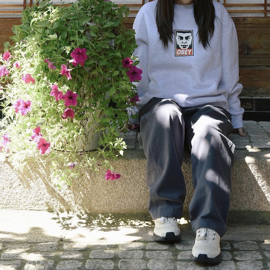 IAB Studio x Obey Beenzino Icon Crew Ash Gray 착용 스타일