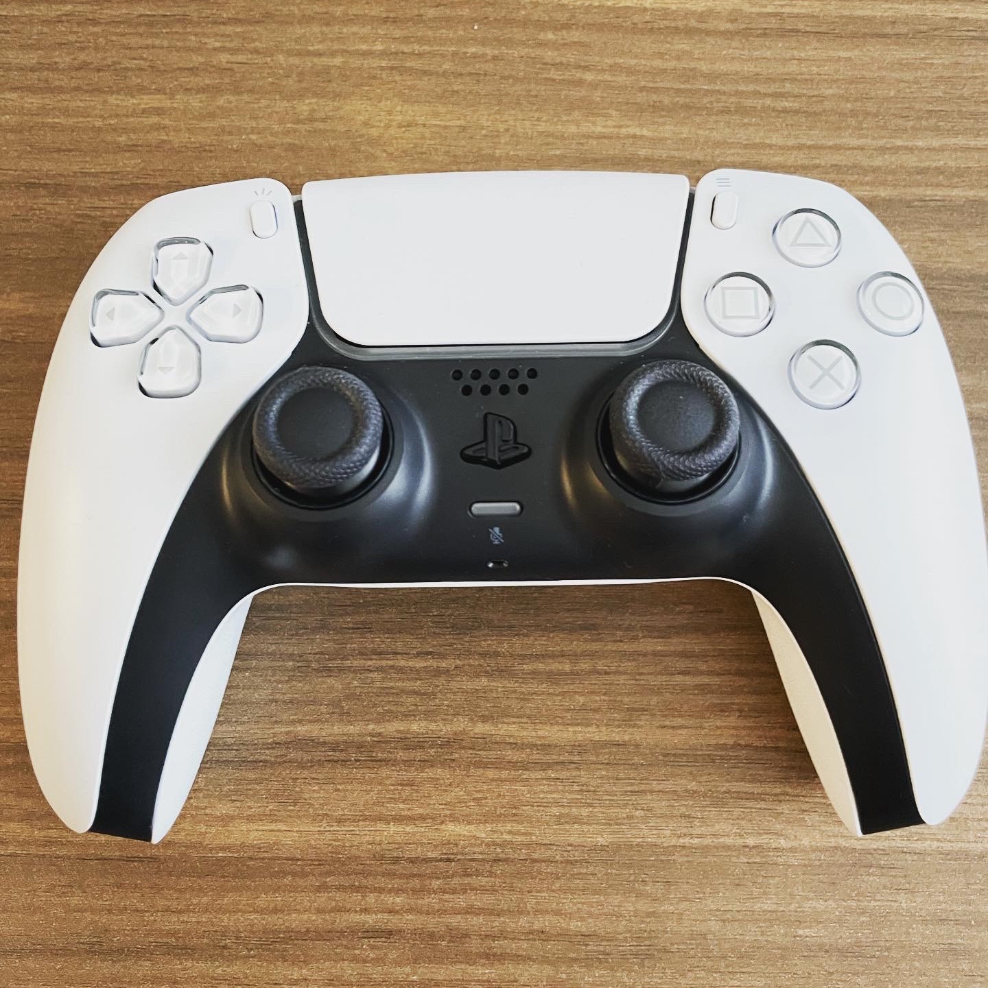 Playstation 5 Digital Edition (SIEK 220V) 착용 스타일 - 1
