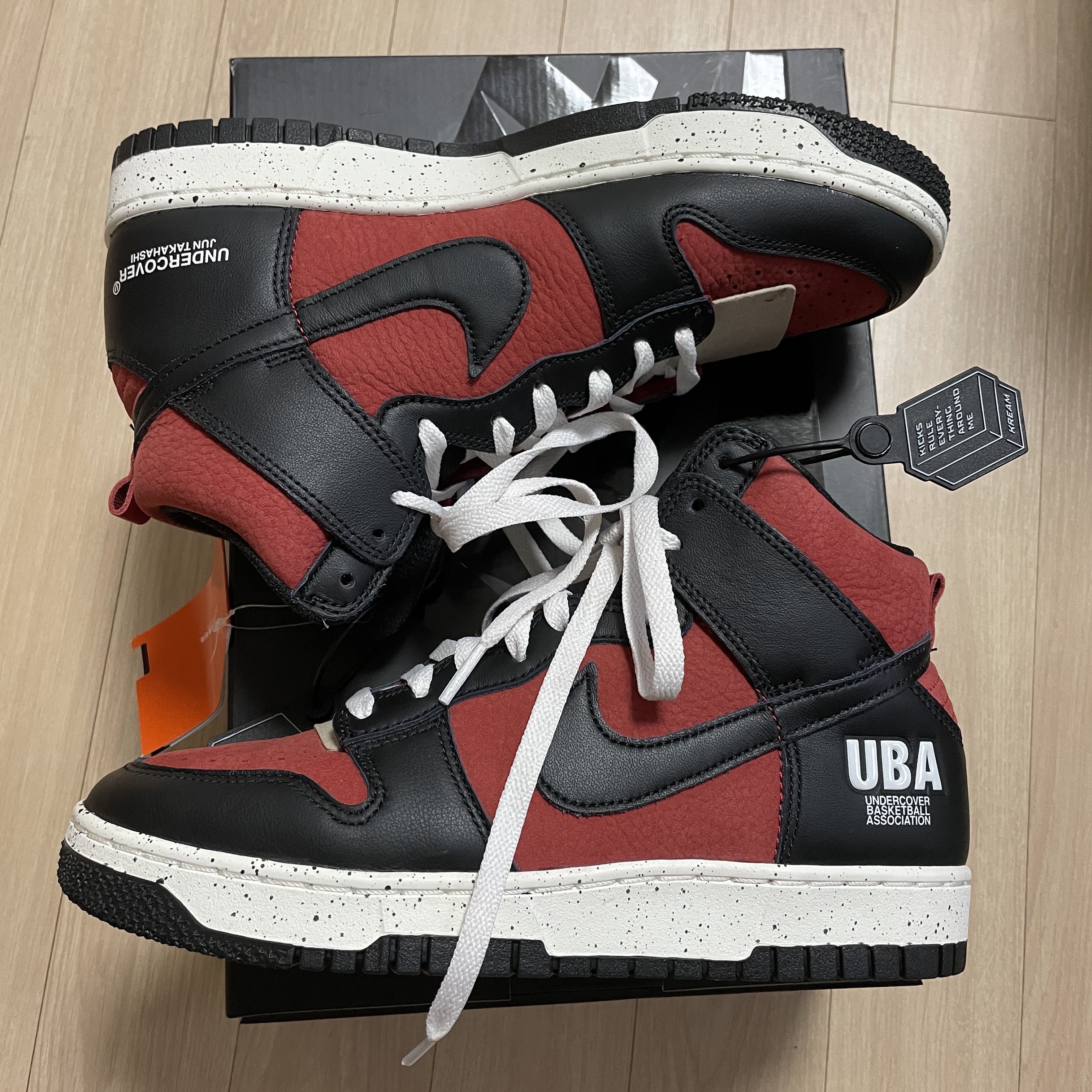 Nike x Undercover Dunk High 1985 Gym Red 착용 스타일