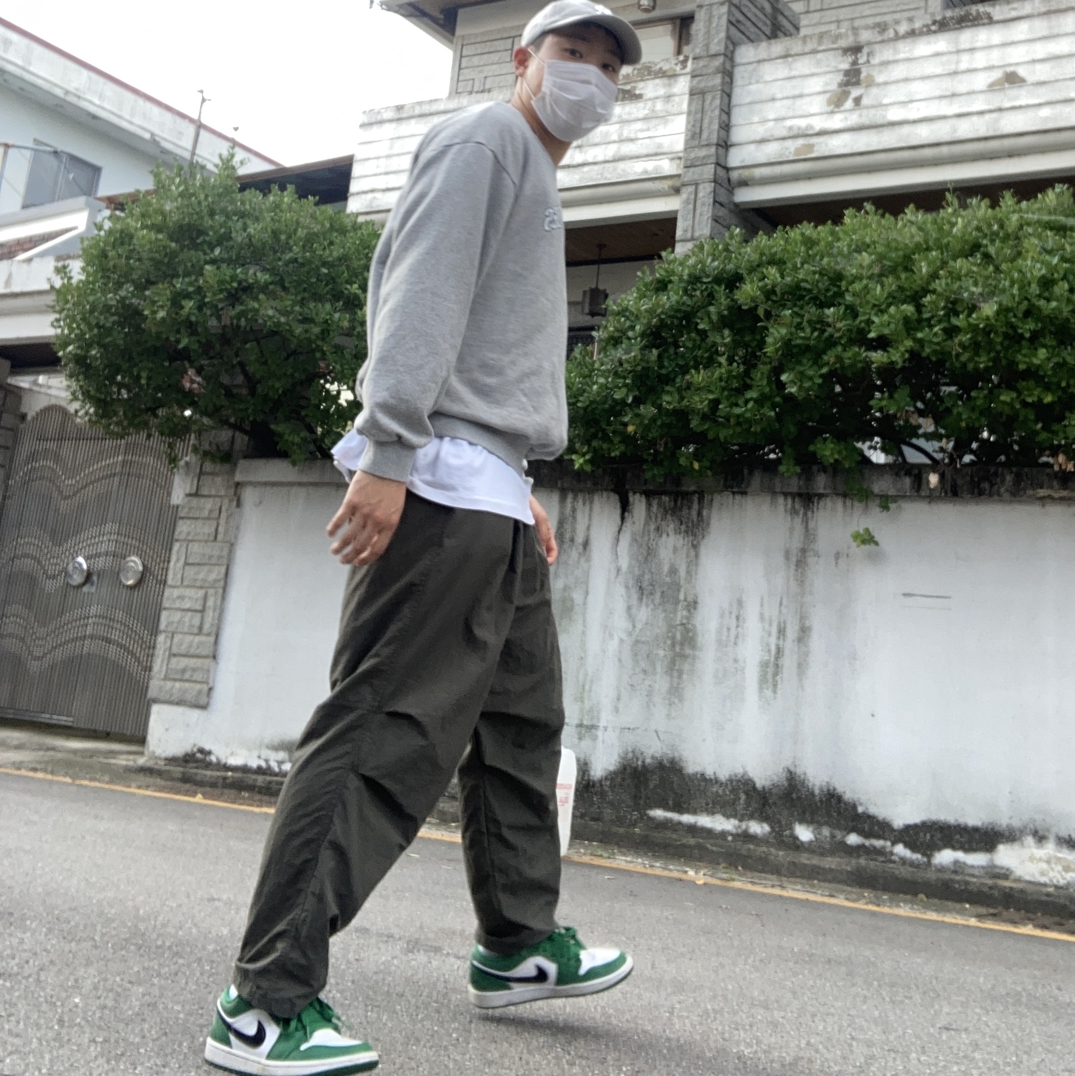 Jordan 1 Low Pine Green 착용 스타일